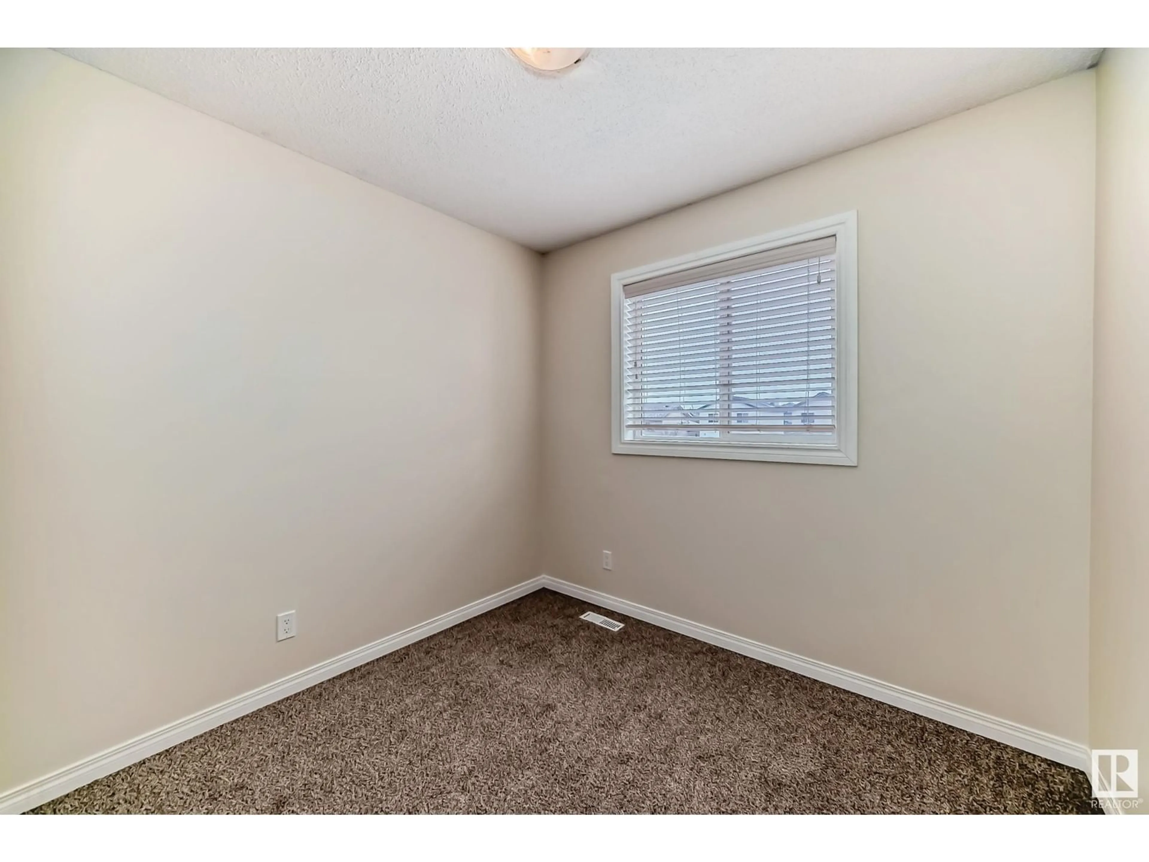 A pic of a room for 56 Martin Crossing Crescent NE, Calgary Alberta T3J3S8