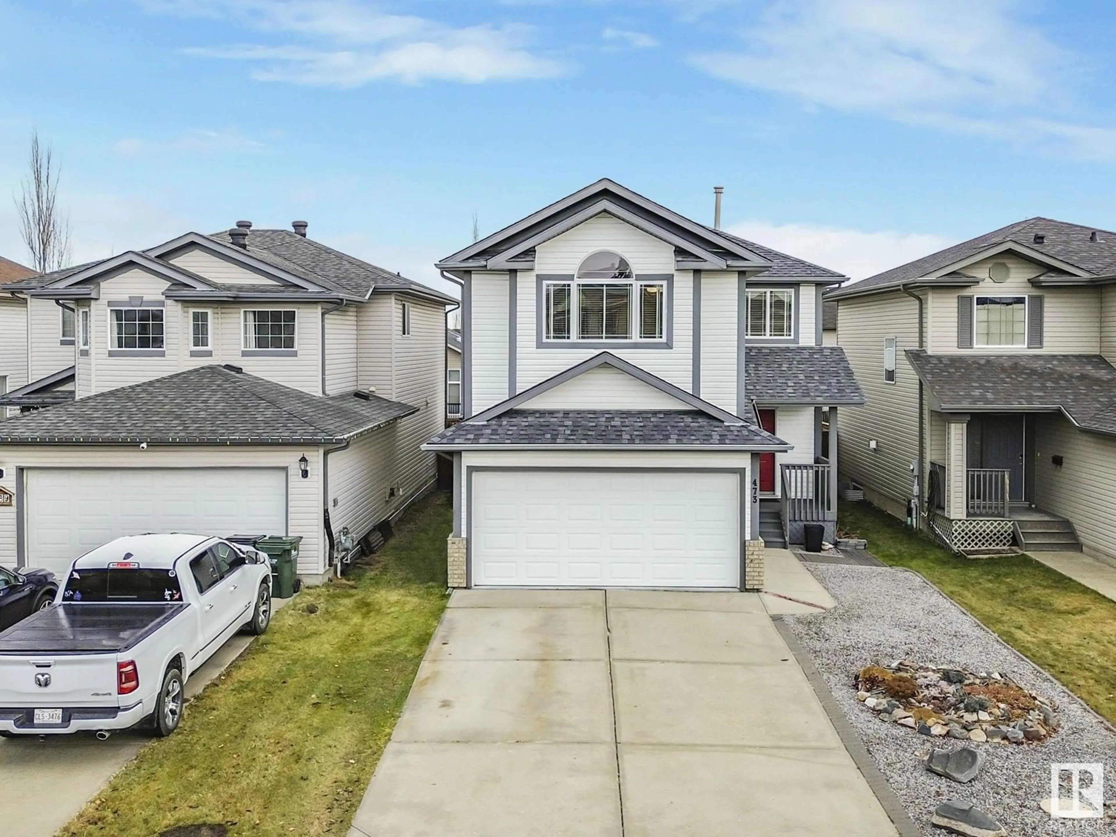 Frontside or backside of a home, the street view for 473 Foxboro WY, Sherwood Park Alberta T8A6K5