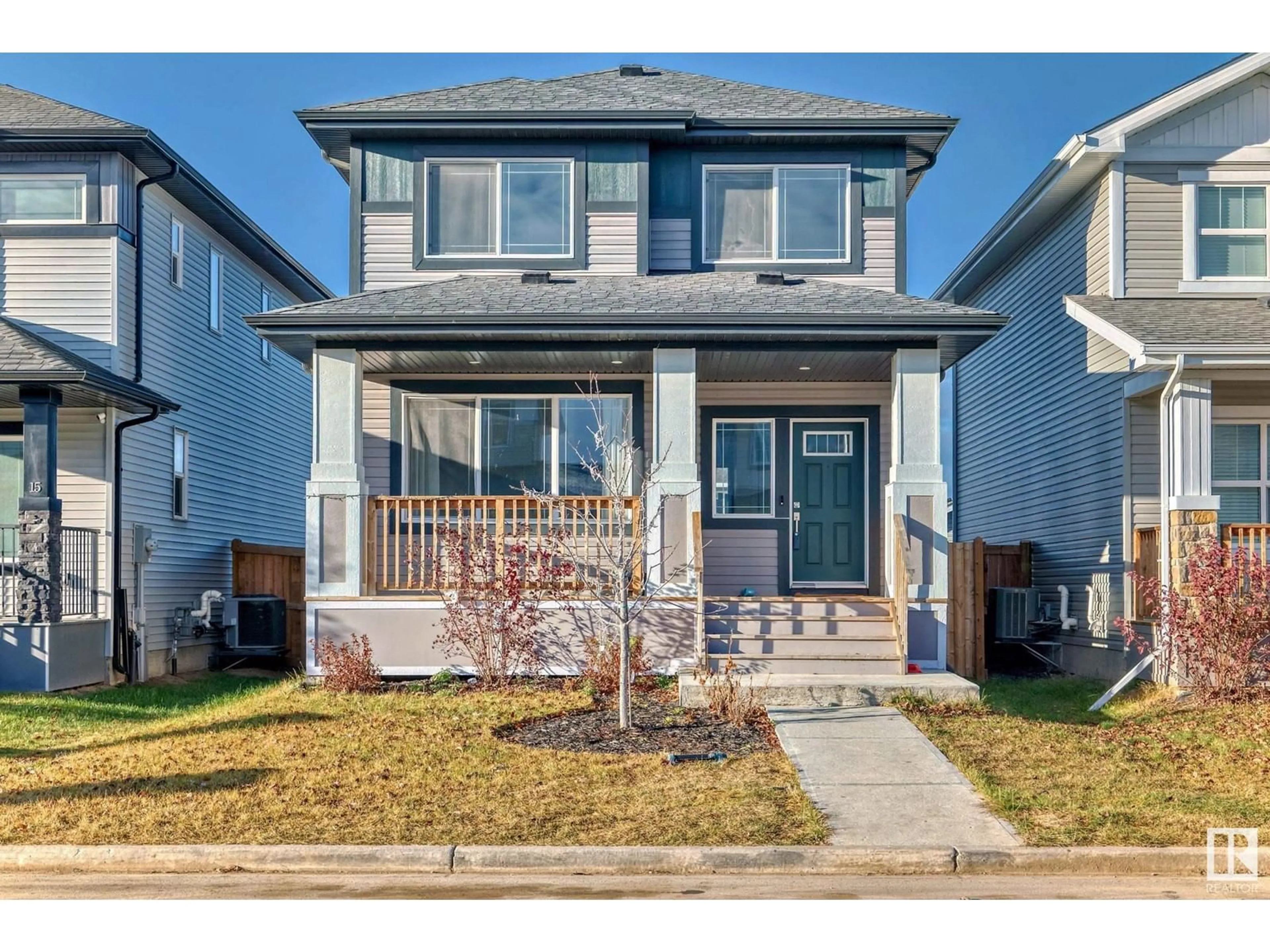 Frontside or backside of a home, the street view for 13 HEMINGWAY CR, Spruce Grove Alberta T7X2L6