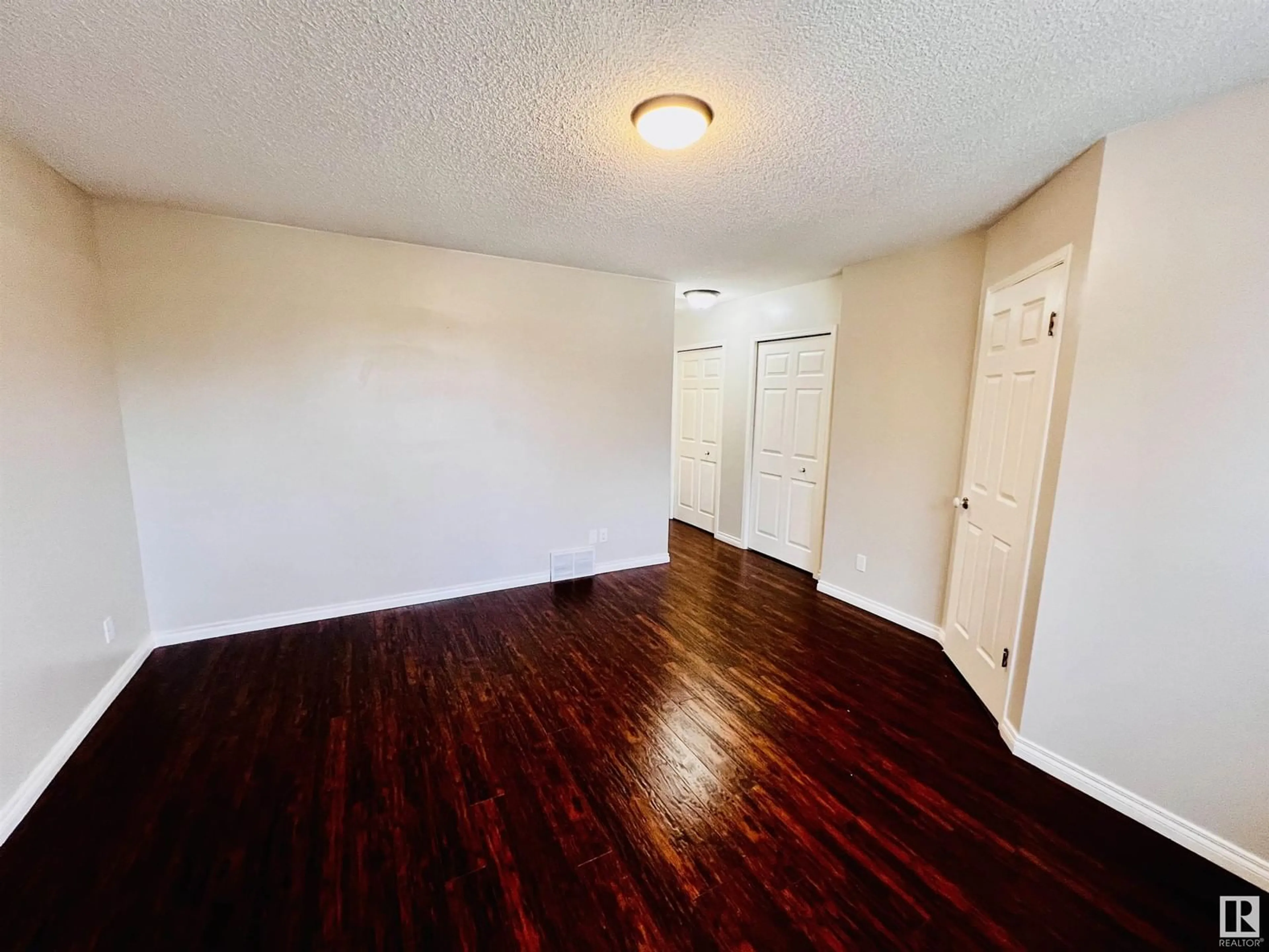 A pic of a room, unknown floor for 3728 131 AV NW, Edmonton Alberta T5A5A4