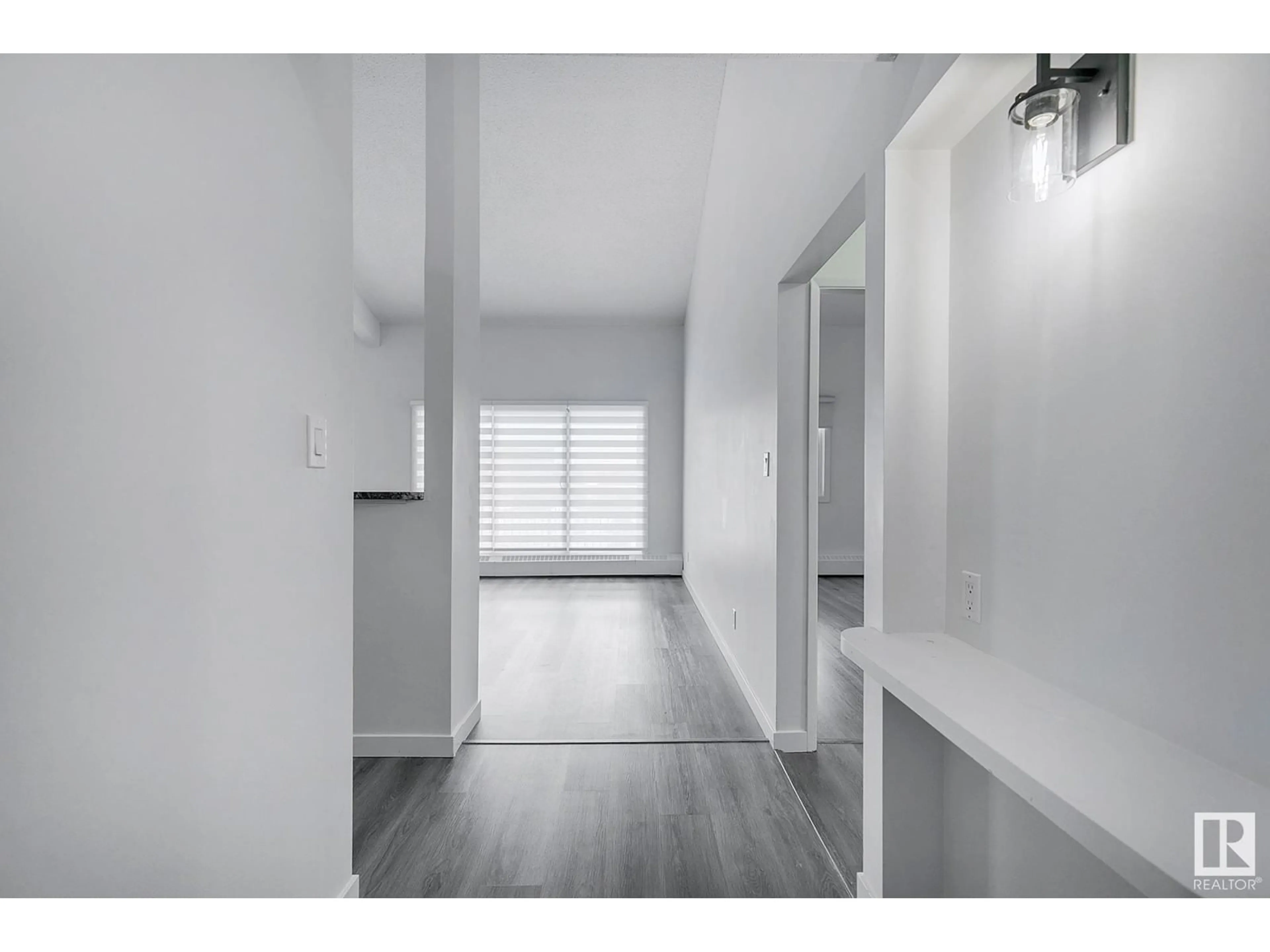 Indoor entryway, not visible floor for #434 4404 122 ST NW, Edmonton Alberta T6J4A9