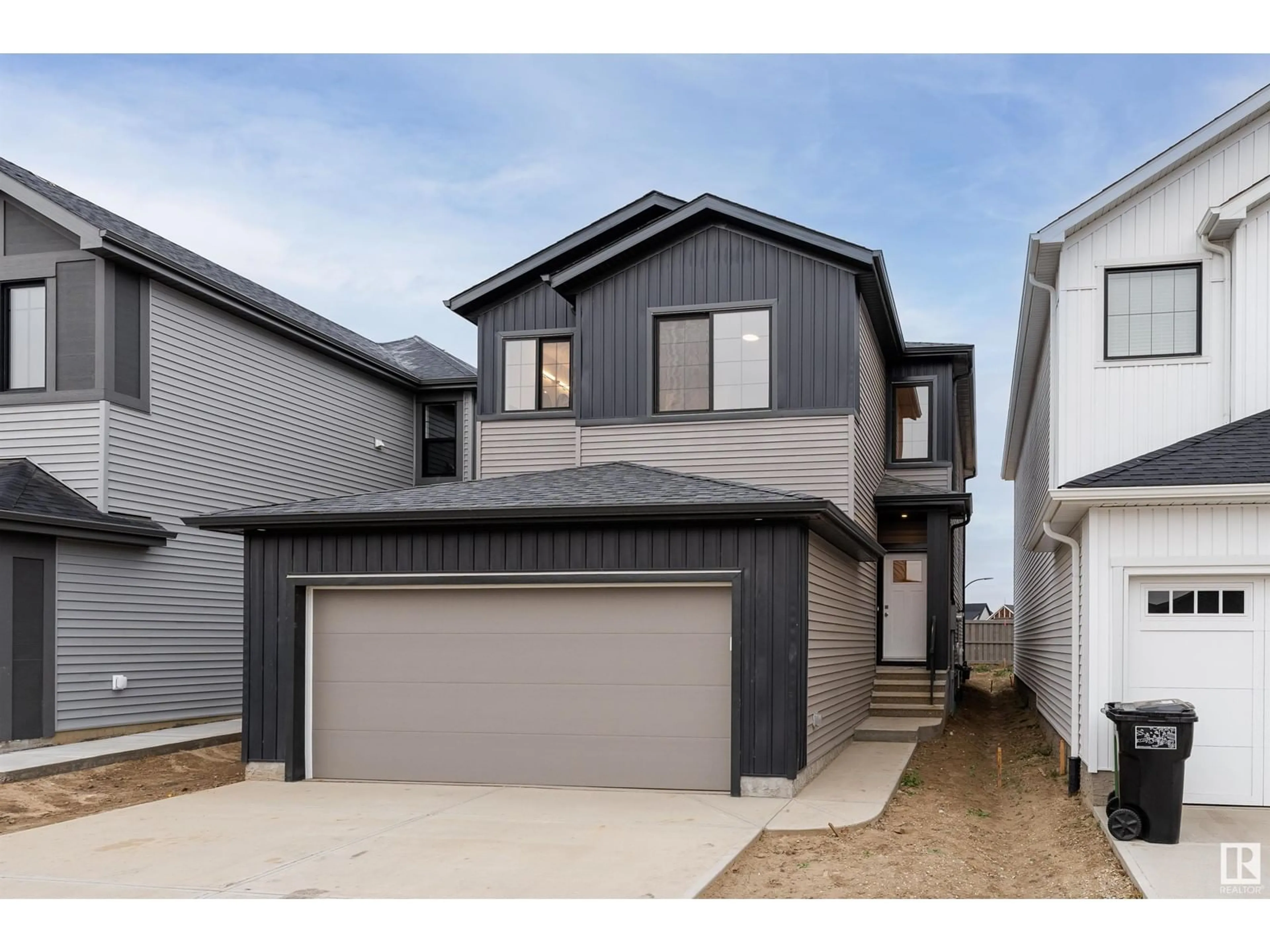 Frontside or backside of a home, the street view for 22128 94 AV NW, Edmonton Alberta T5T7T1