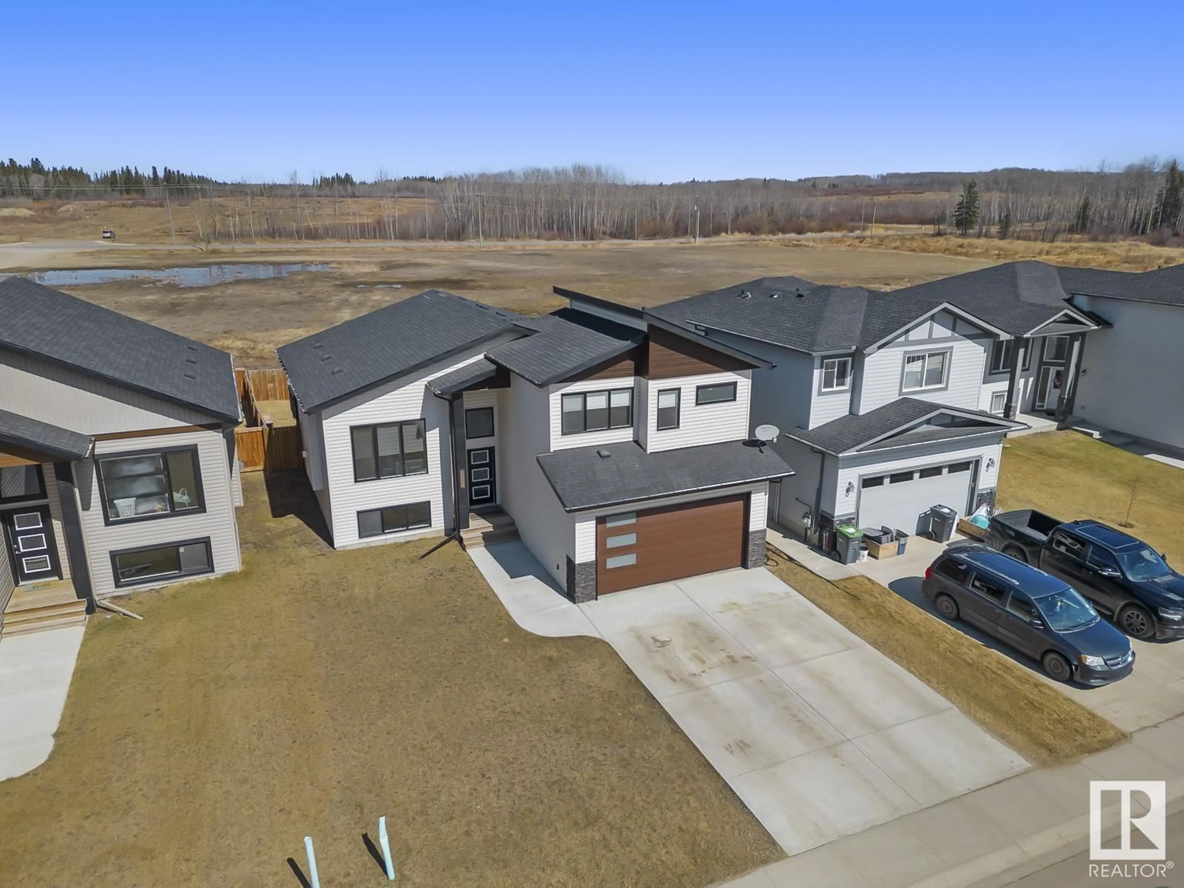 A pic from outside/outdoor area/front of a property/back of a property/a pic from drone, unknown for 6731 TRI CITY WY, Cold Lake Alberta T9M0L2