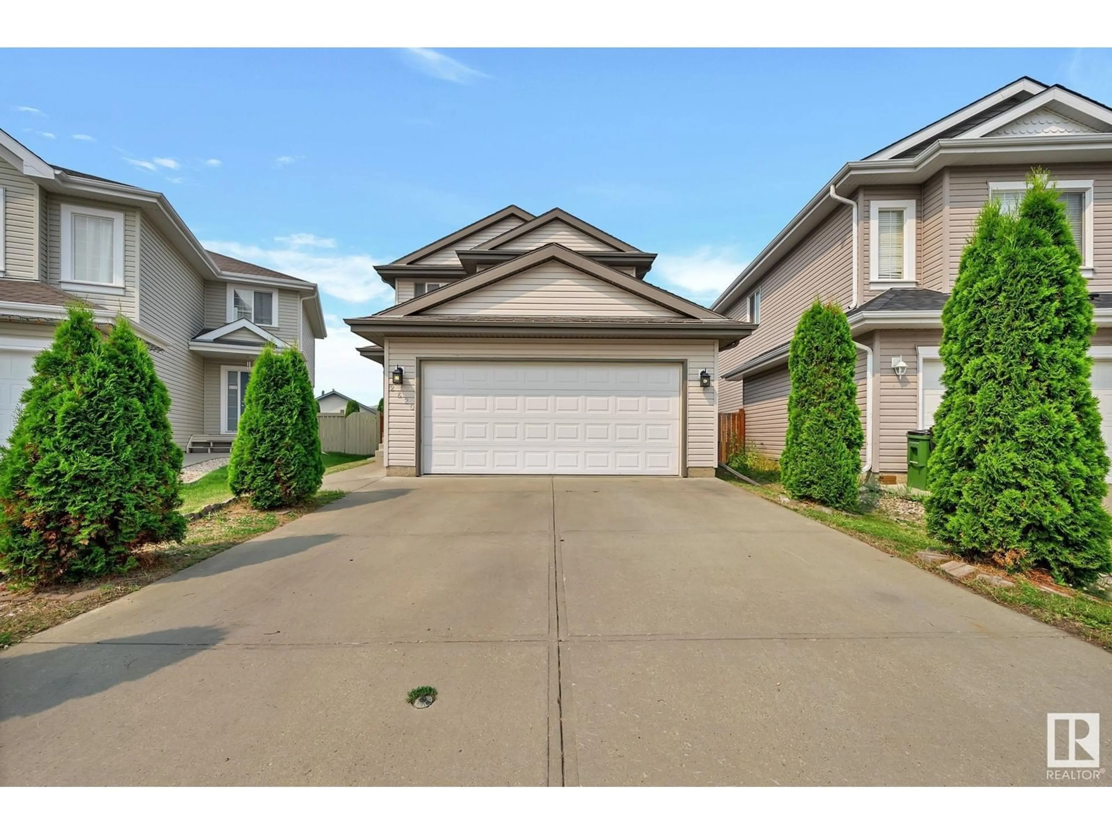 Frontside or backside of a home, the street view for 2620 32B ST NW, Edmonton Alberta T6T1P8