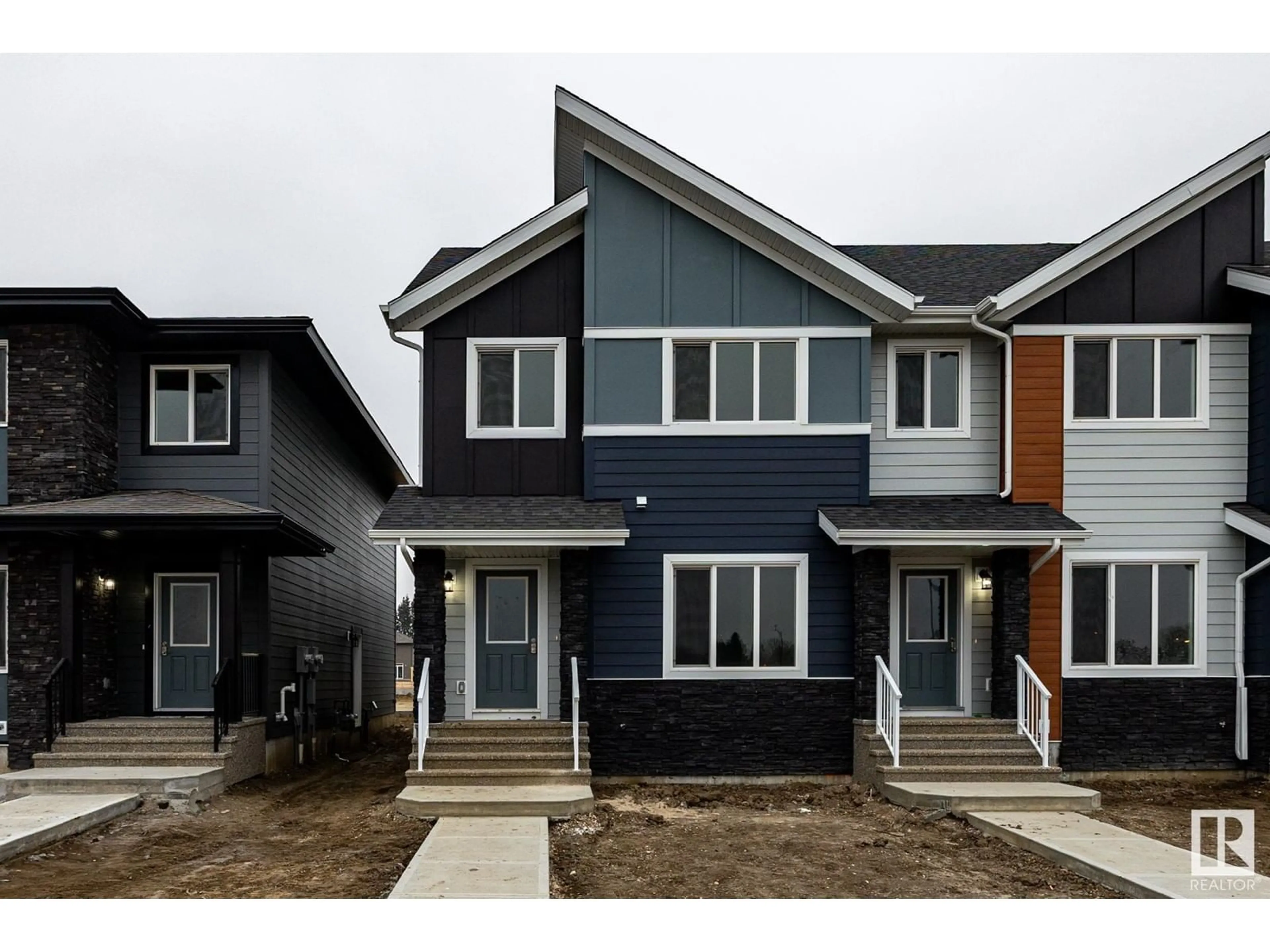 A pic from exterior of the house or condo for 218 salisbury WY, Sherwood Park Alberta T8B0E8