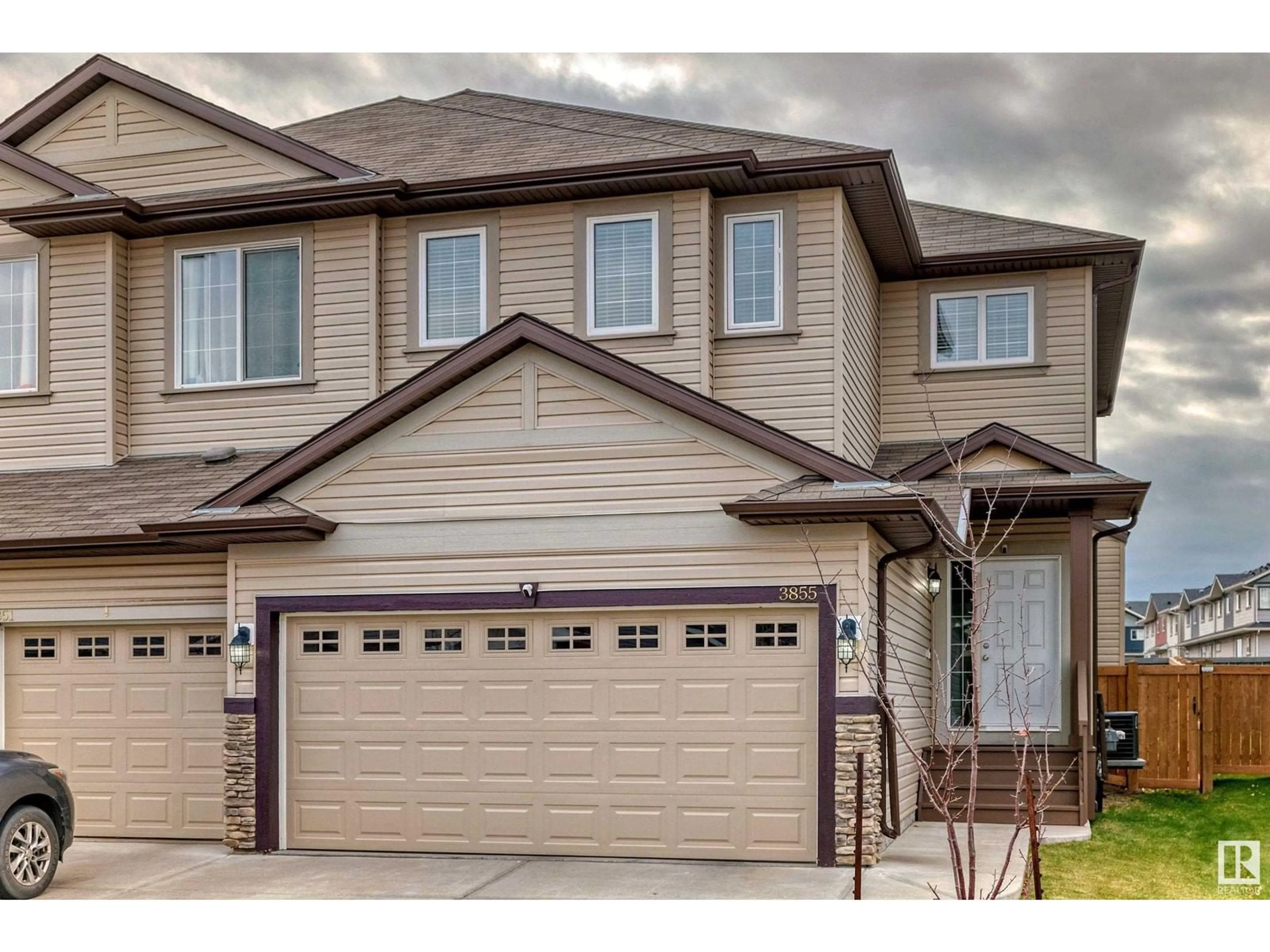 A pic from exterior of the house or condo for 3855 170 AV NW, Edmonton Alberta T5Y3S2