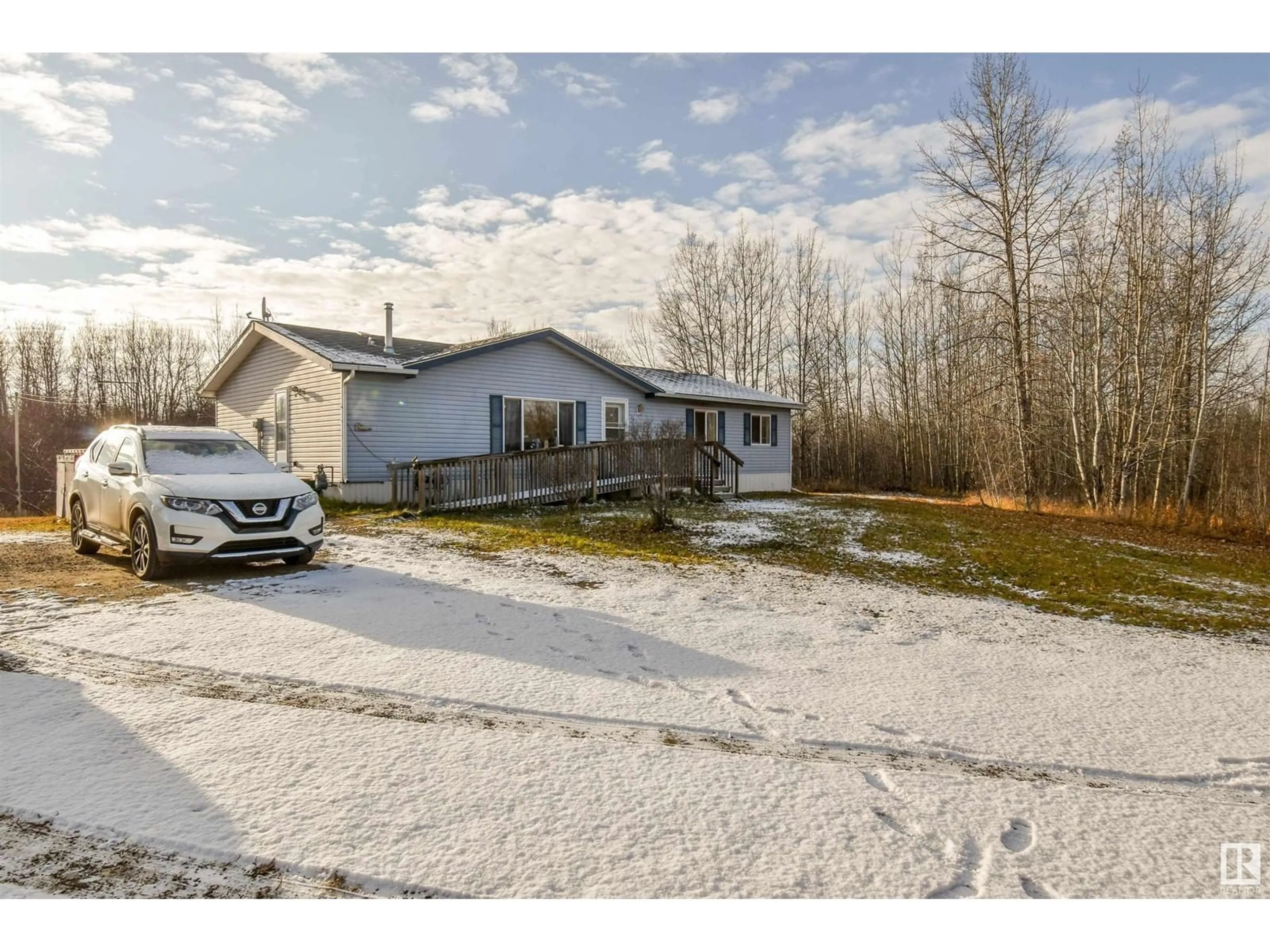 Frontside or backside of a home, the street view for 50 54222 Rge Rd 25, Rural Lac Ste. Anne County Alberta T0E1V0