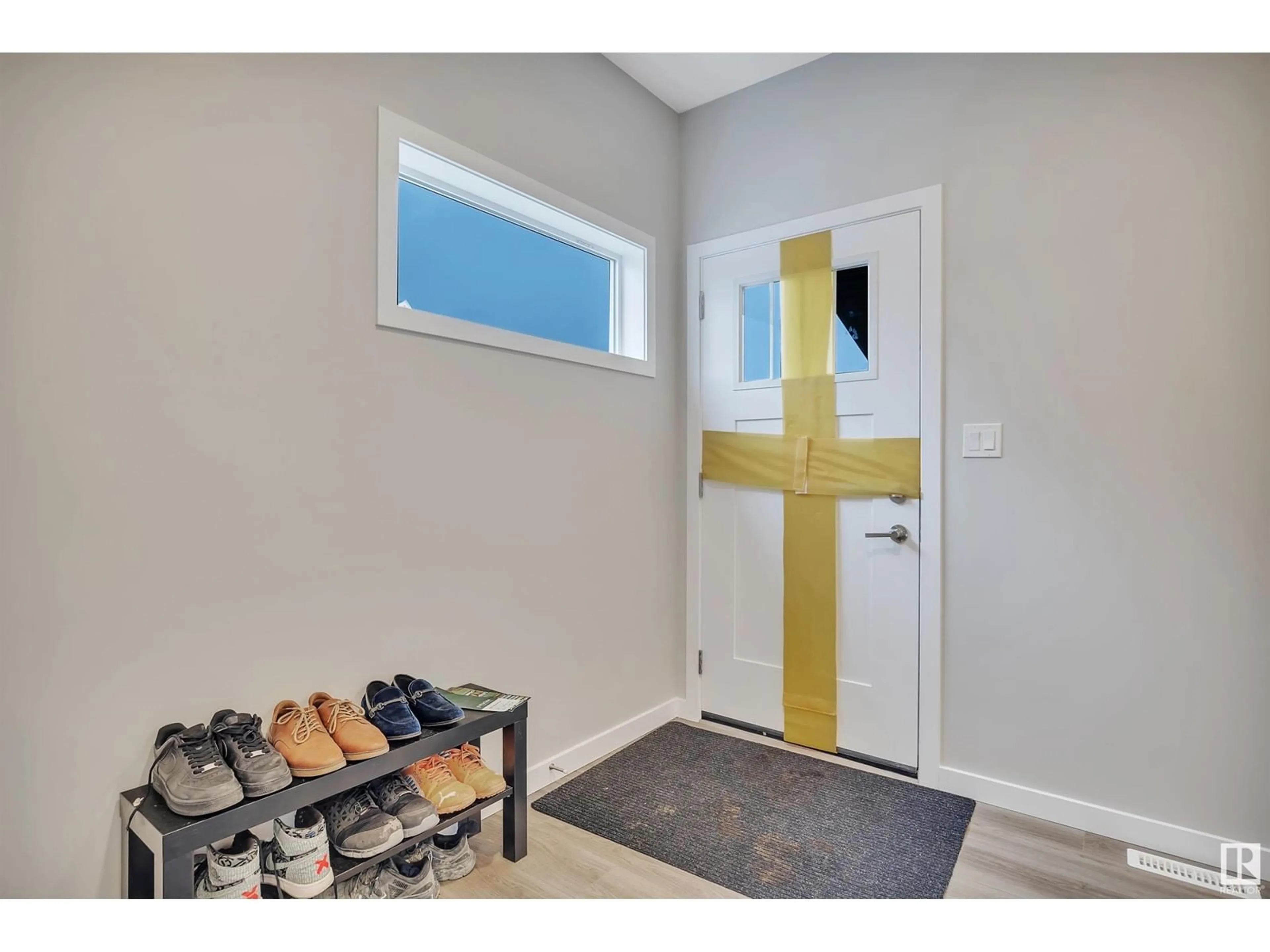 Indoor entryway, wood floors for 1218 PLUM BEND BN SW, Edmonton Alberta T6X3A6