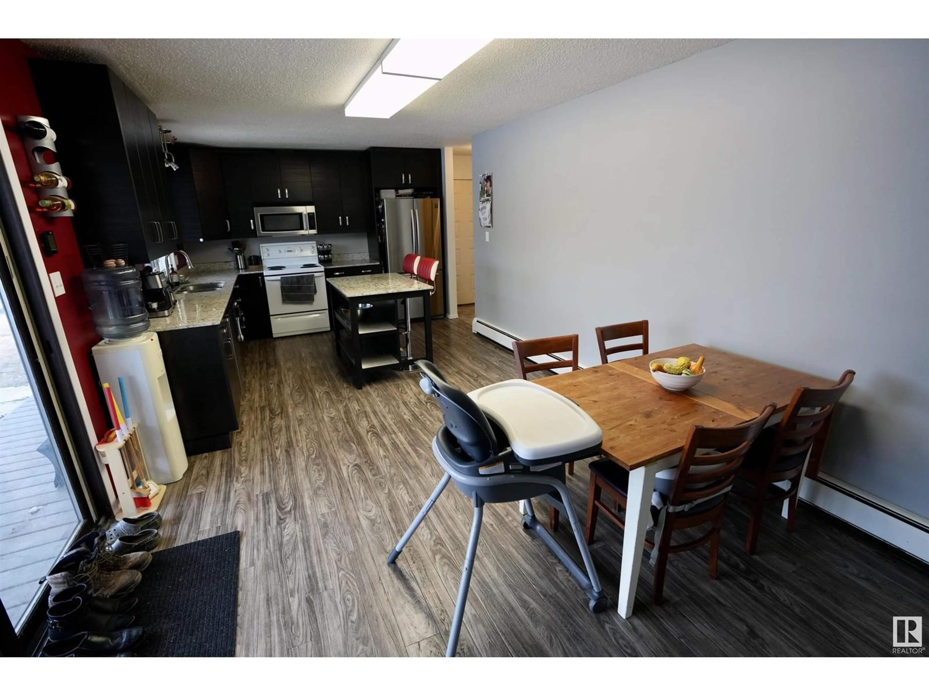 Standard kitchen, wood floors, cottage for 105 58114 RR 83, Rural St. Paul County Alberta T0A3A0