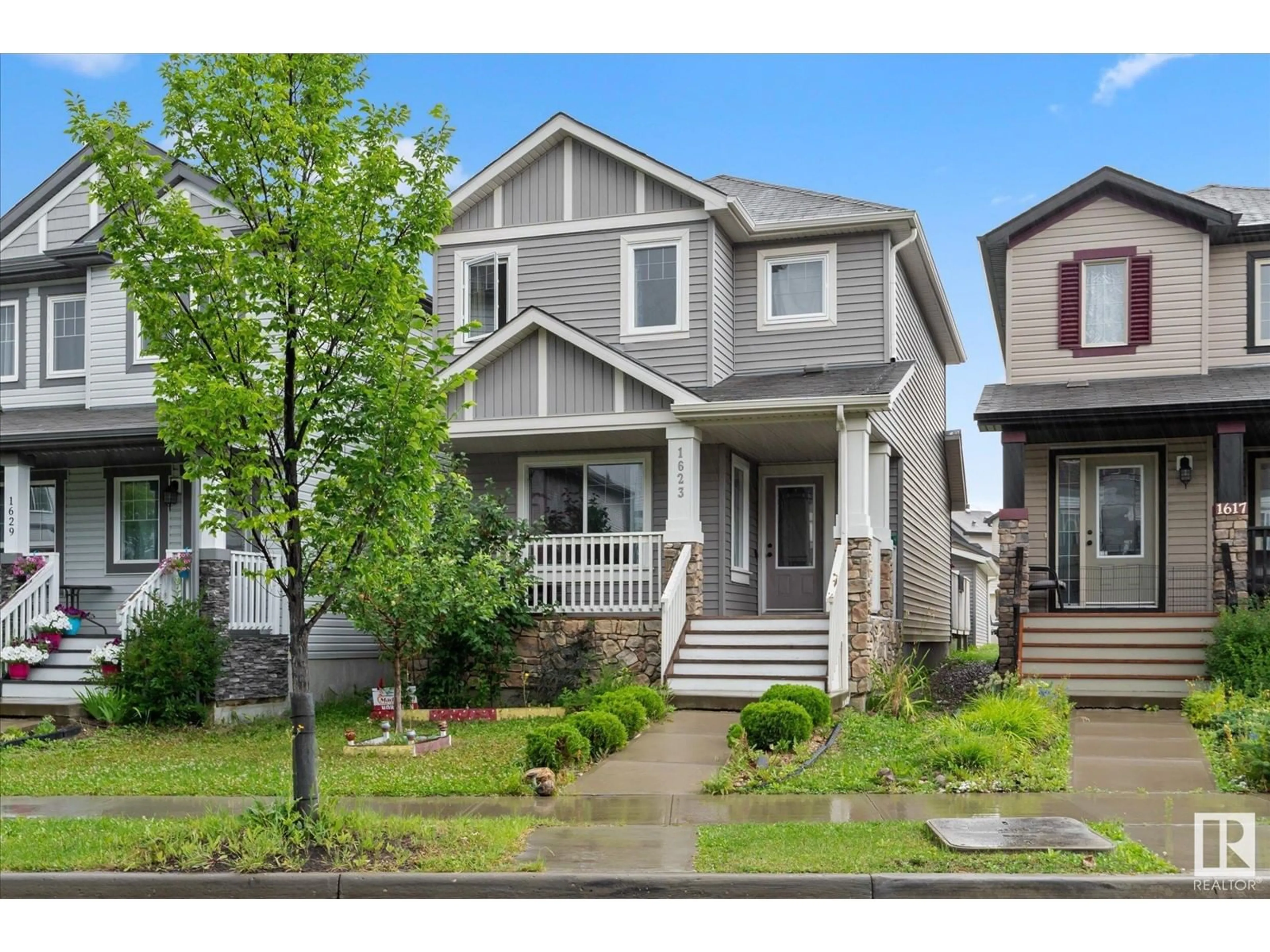 Frontside or backside of a home, the street view for 1623 33A ST NW, Edmonton Alberta T6T0X5