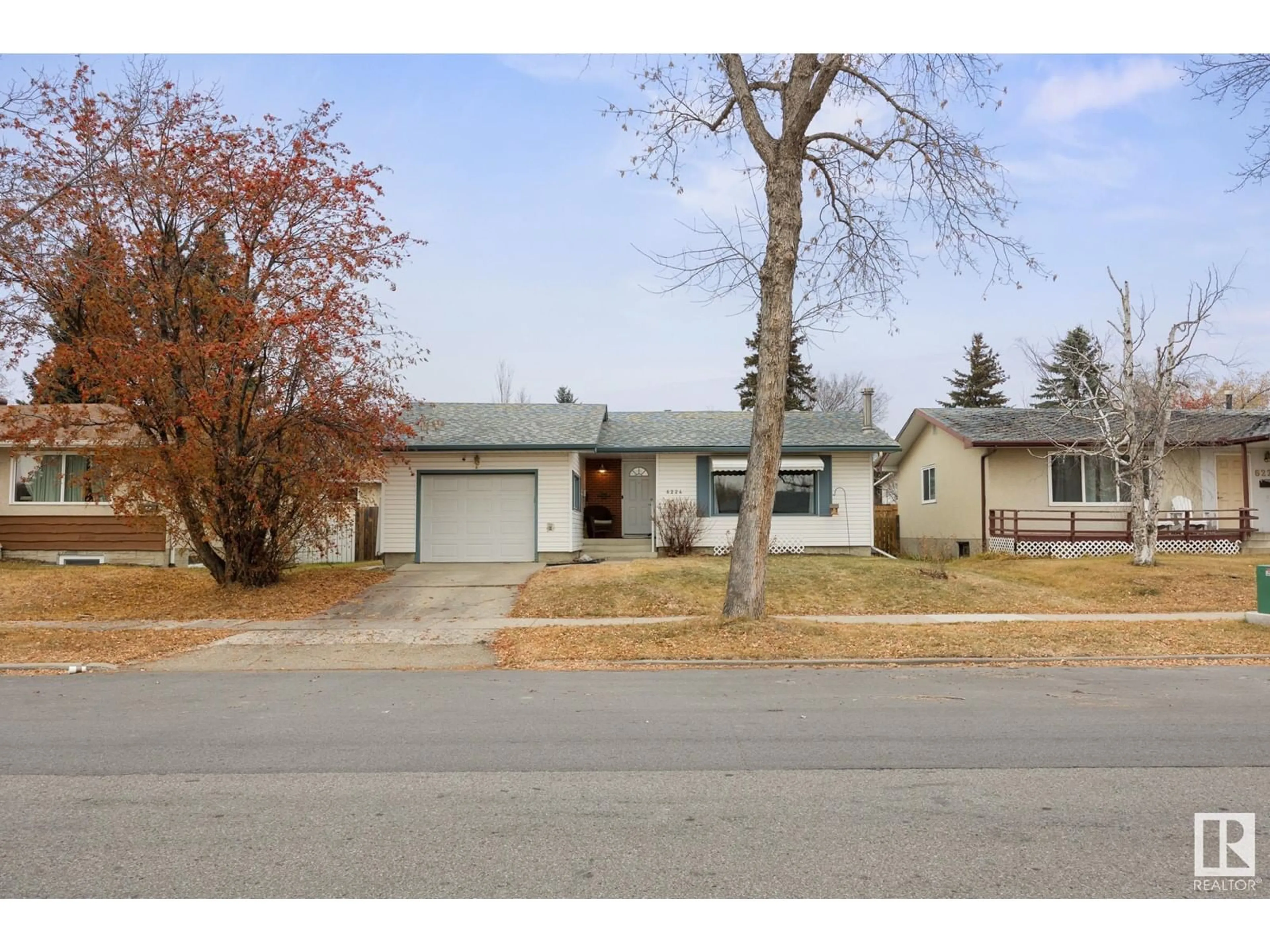 Frontside or backside of a home, the street view for 6224 152A AV NW, Edmonton Alberta T5A1Y1