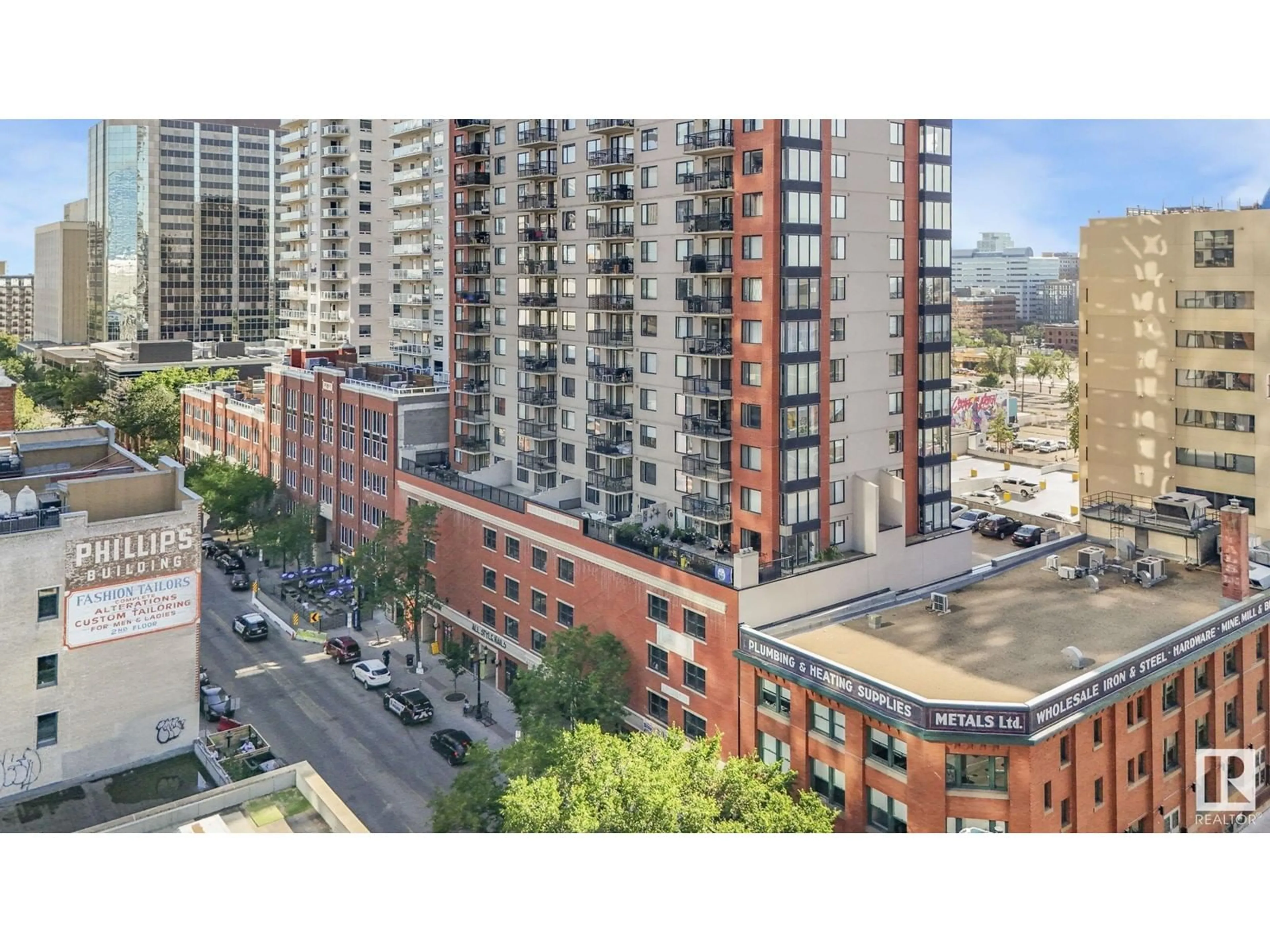 A pic from exterior of the house or condo, the view of city buildings for #1002 10180 104 ST NW, Edmonton Alberta T5J1A7