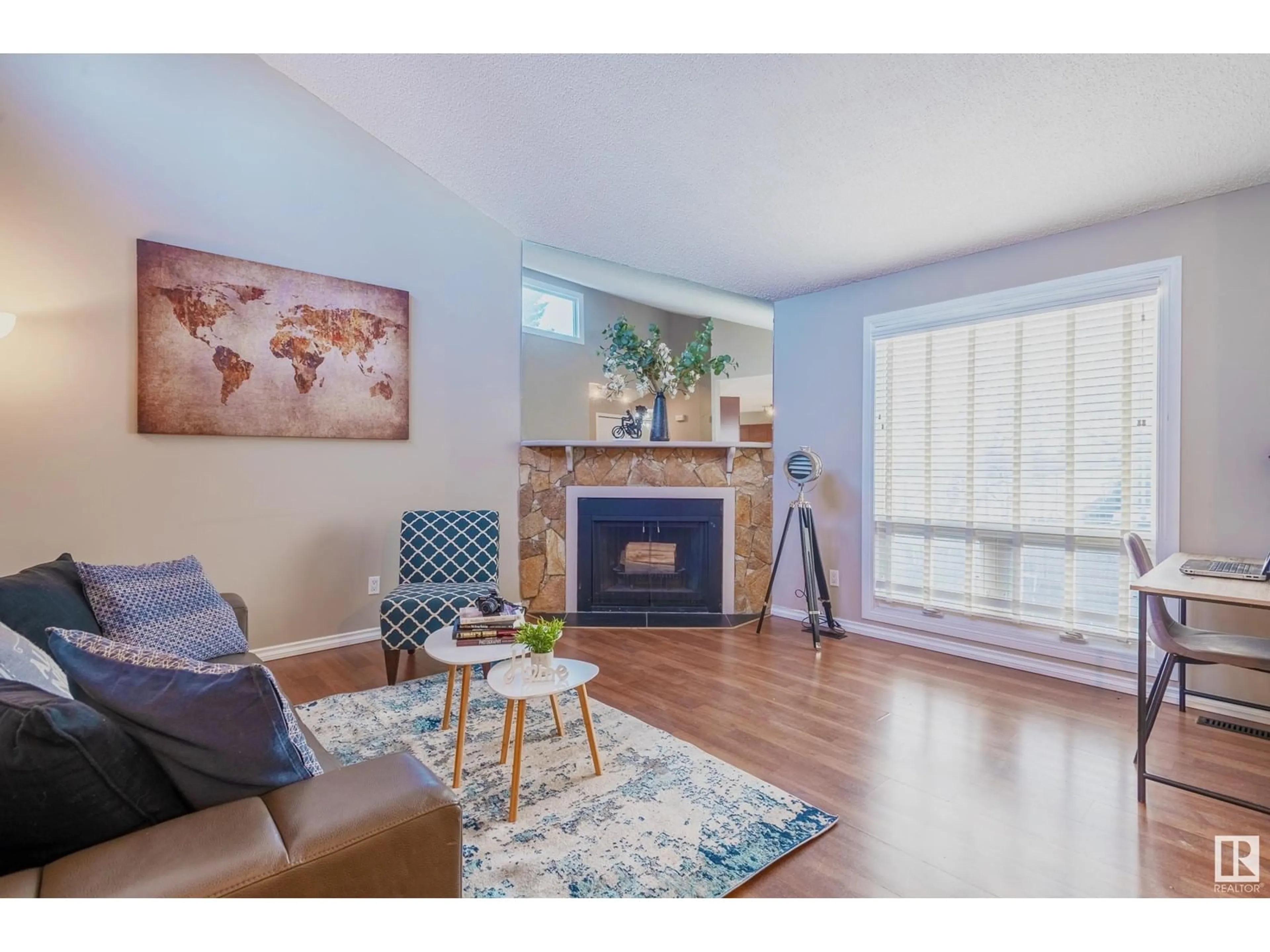 Living room, wood floors for 14167 26 ST NW, Edmonton Alberta T5Y1S2