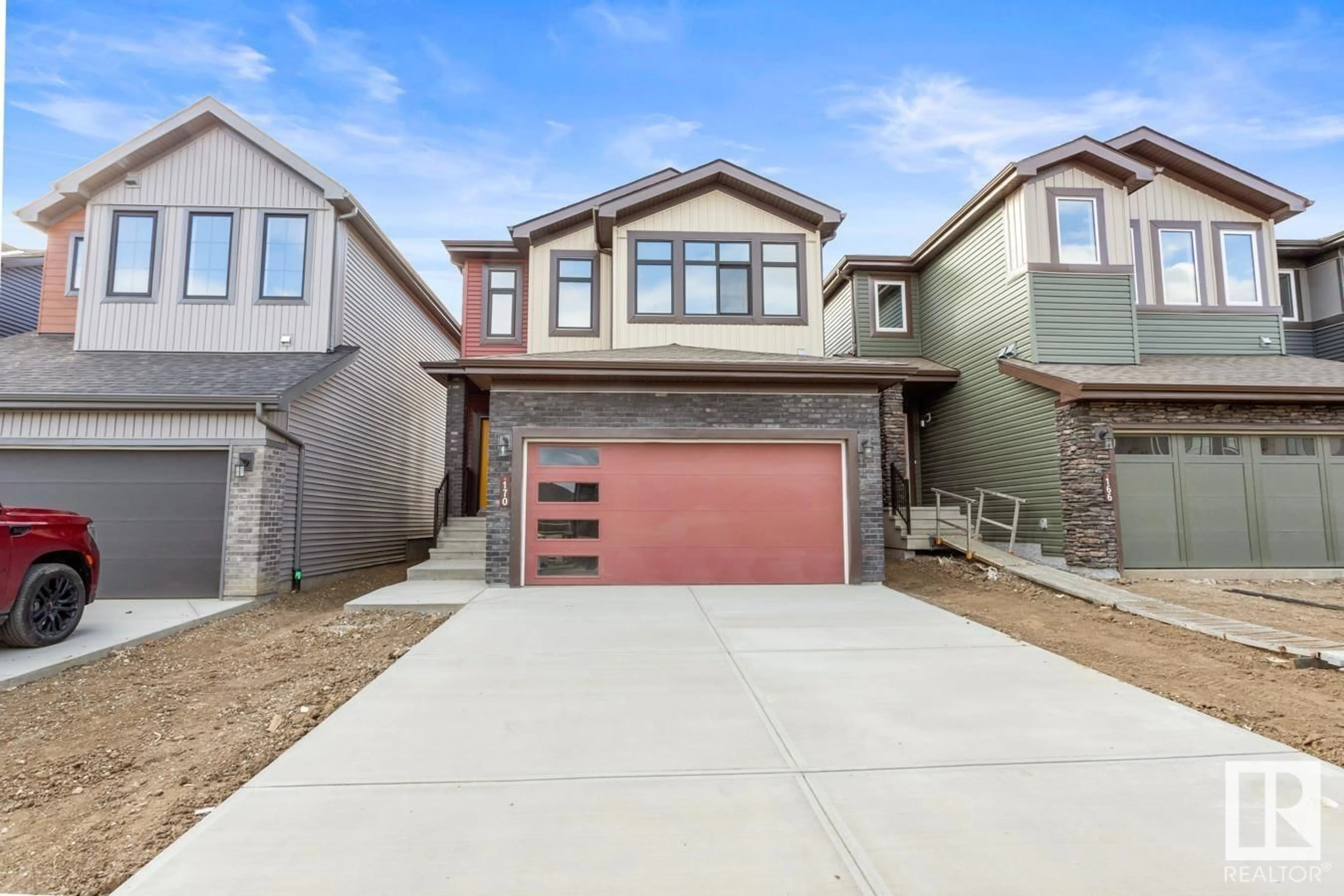 Frontside or backside of a home, the street view for 130 CANTER WD, Sherwood Park Alberta T8H2Z3