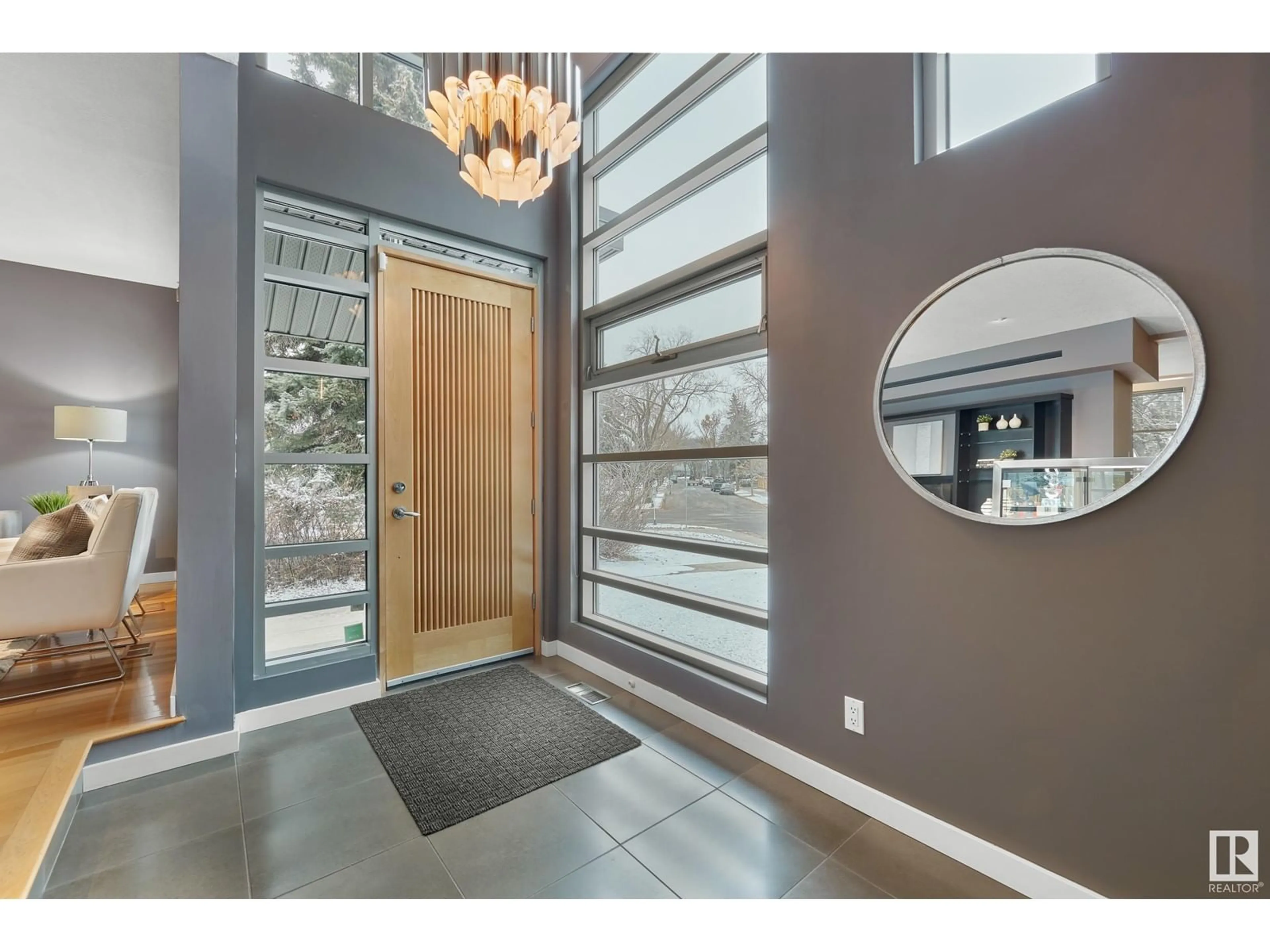 Indoor entryway, wood floors for 9803 145 ST NW, Edmonton Alberta T5N2X2