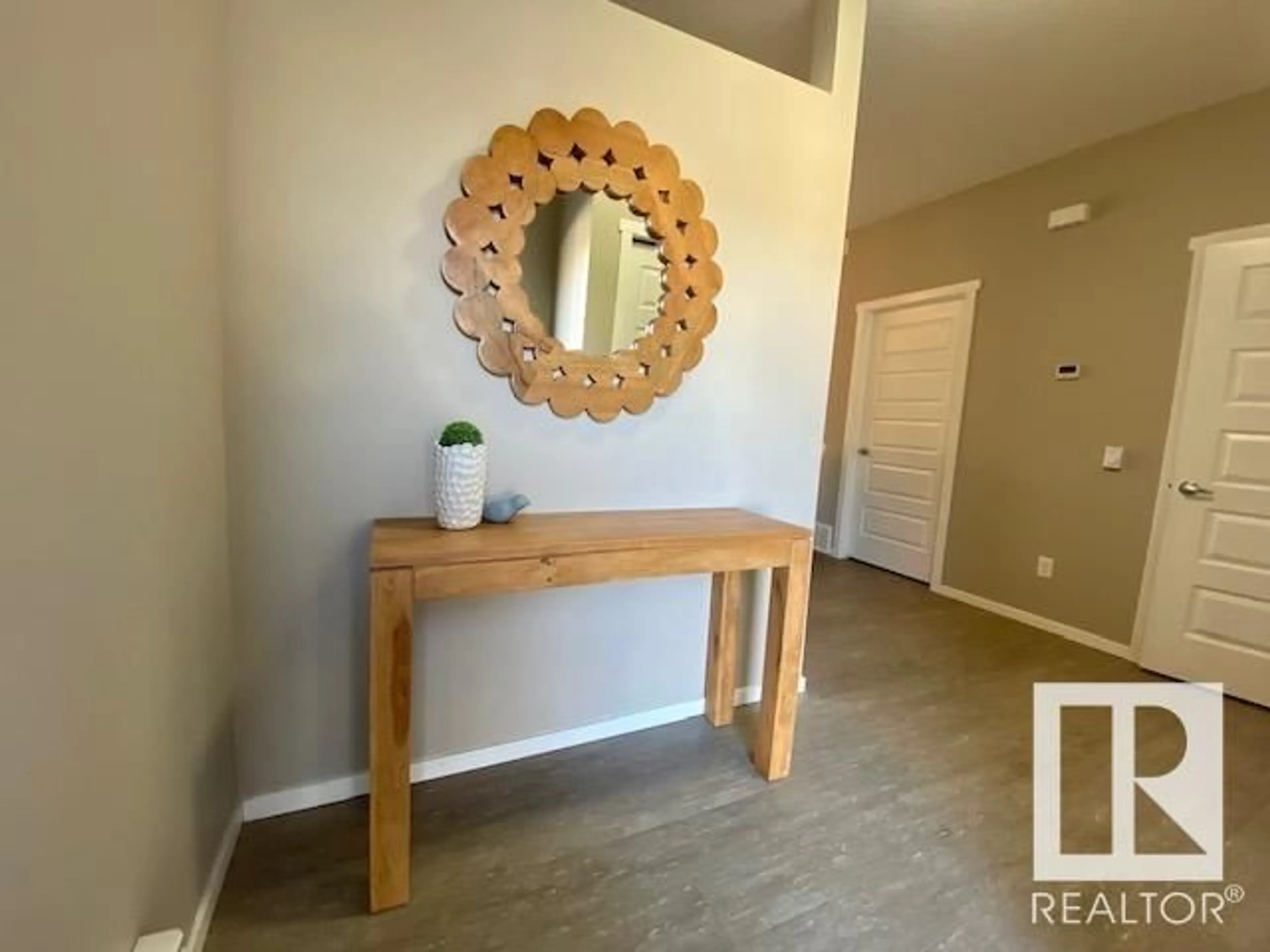 Indoor entryway, wood floors for 205 BRICKYARD PL, Stony Plain Alberta T7Z0L1