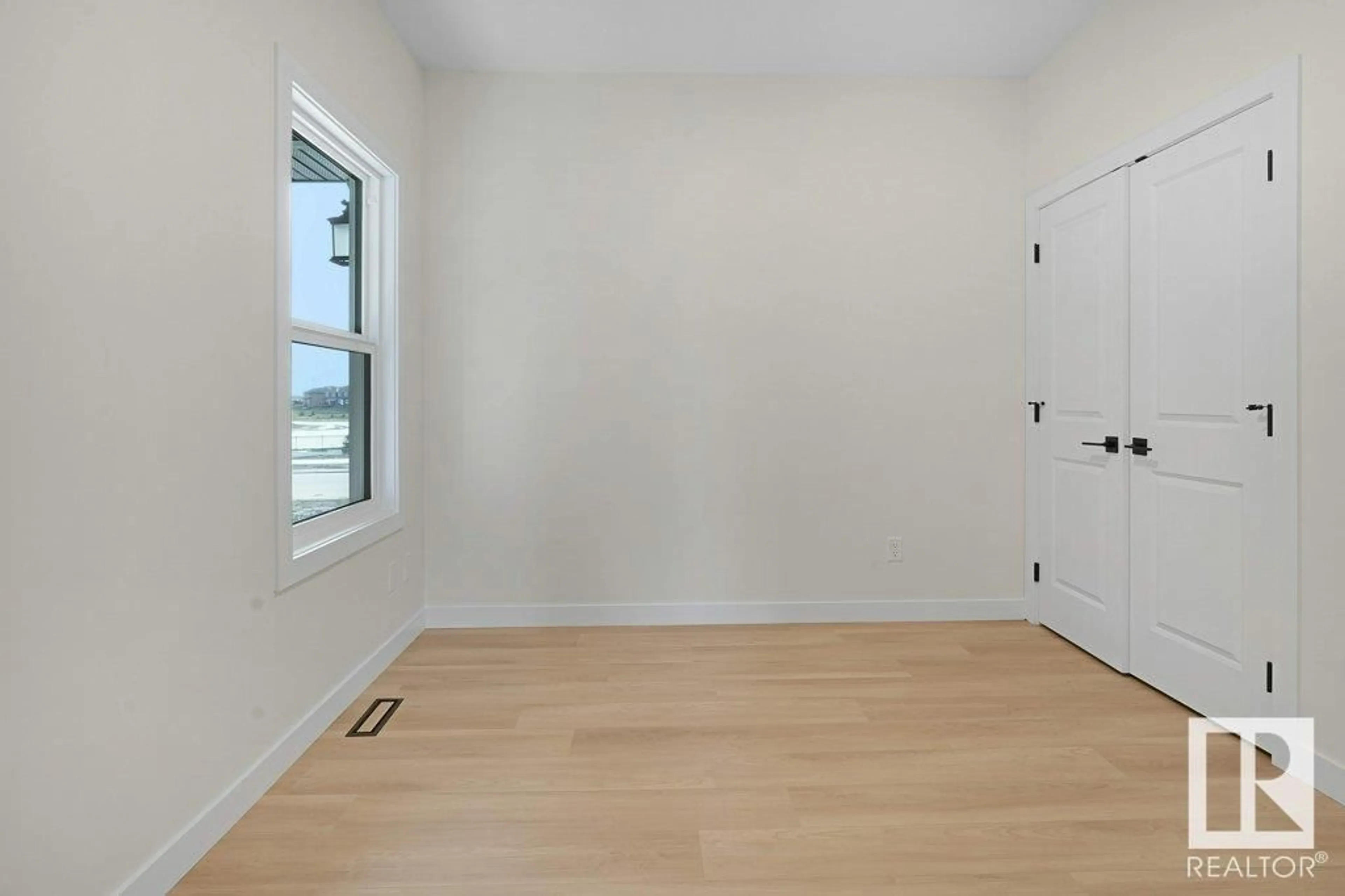 A pic of a room, not visible floor for 3172 Magpie Way NW, Edmonton Alberta T5S0A0