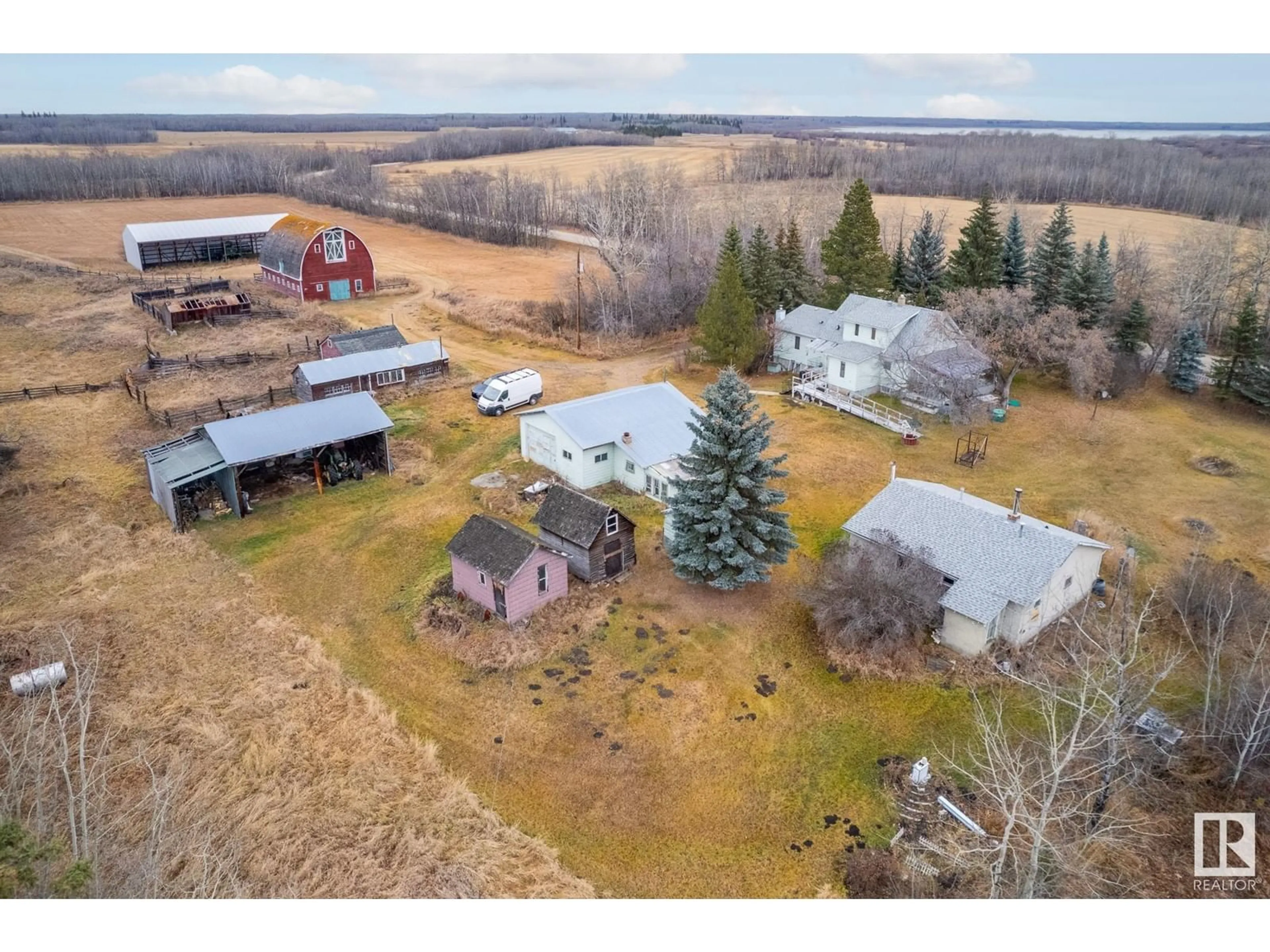 Frontside or backside of a home, the fenced backyard for 51252 RGE ROAD 210A, Rural Strathcona County Alberta T8G1G1