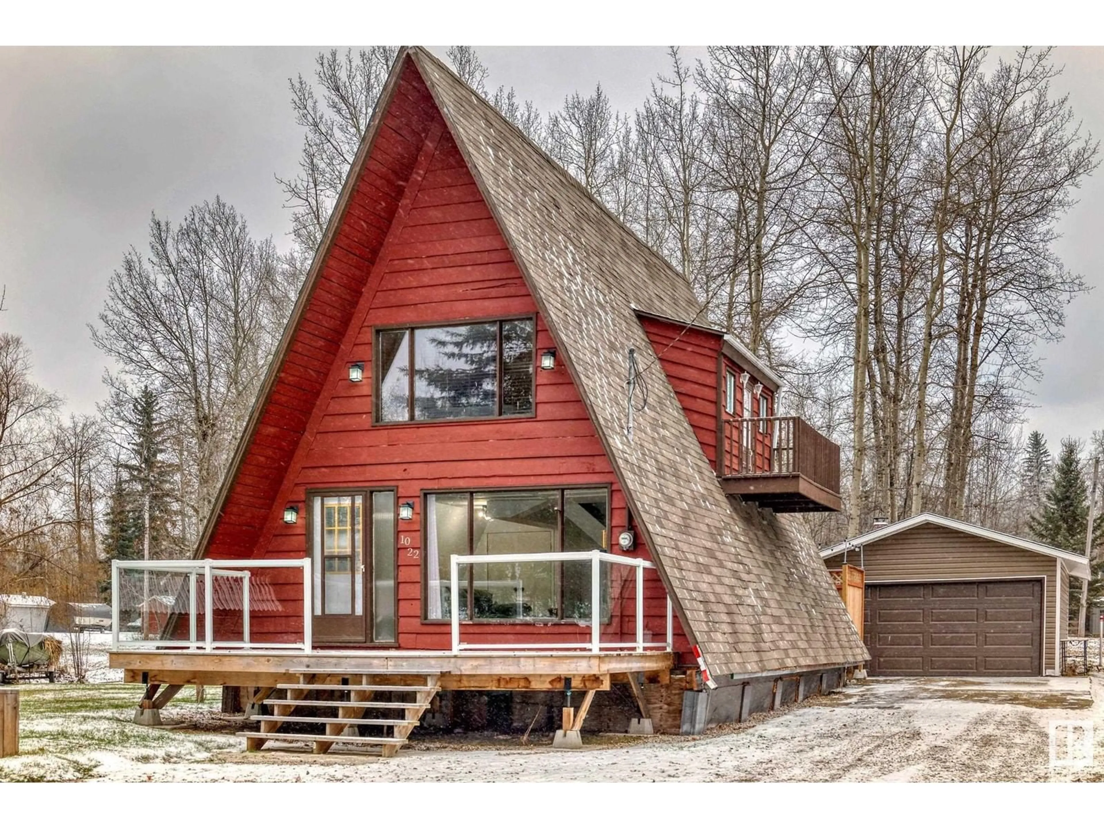 Frontside or backside of a home, cottage for 1022 10 Street, Rural Lac Ste. Anne County Alberta T0E0A0