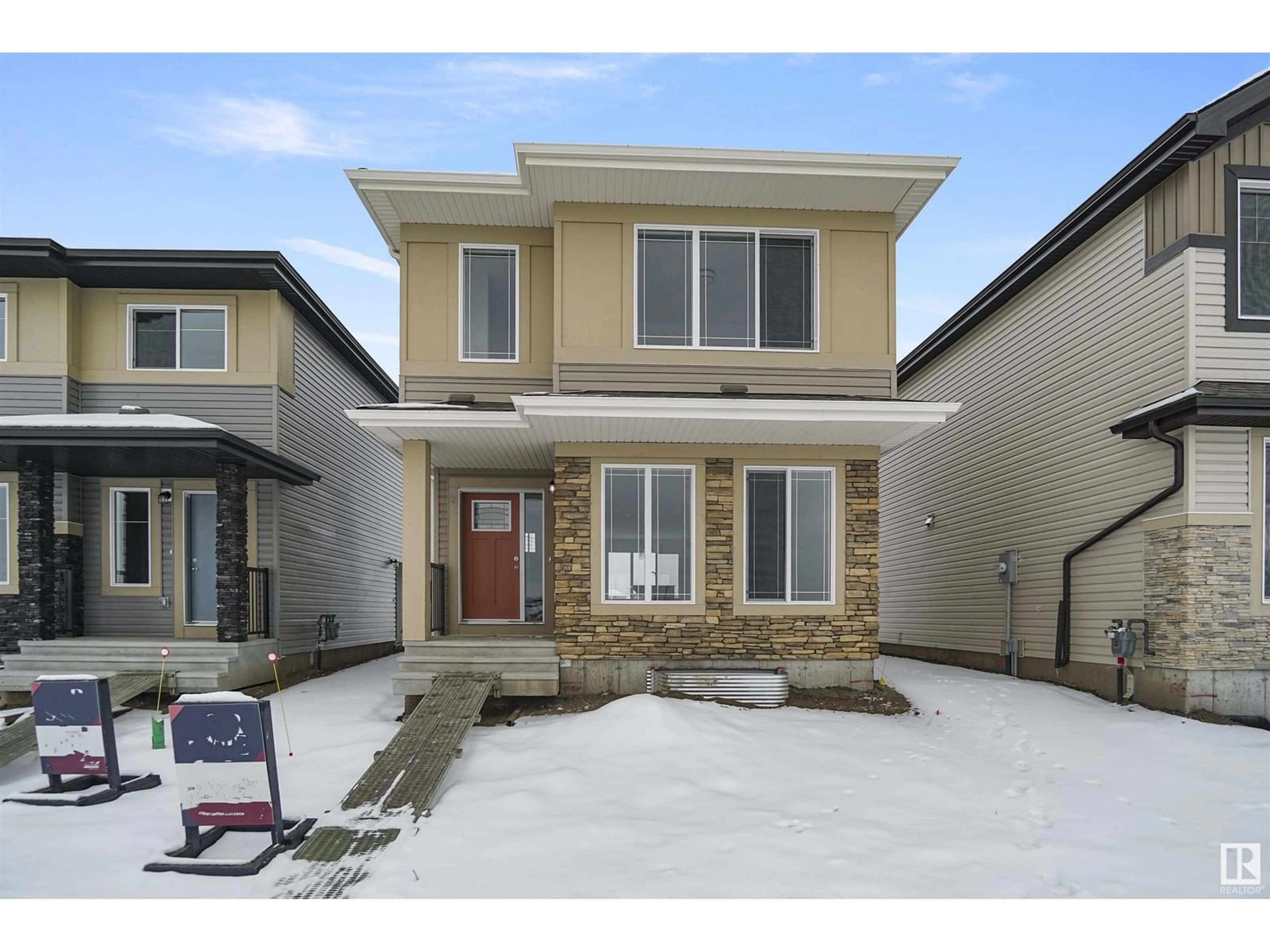 Frontside or backside of a home, the street view for 69 JENNIFER CR, St. Albert Alberta T8N7Z4