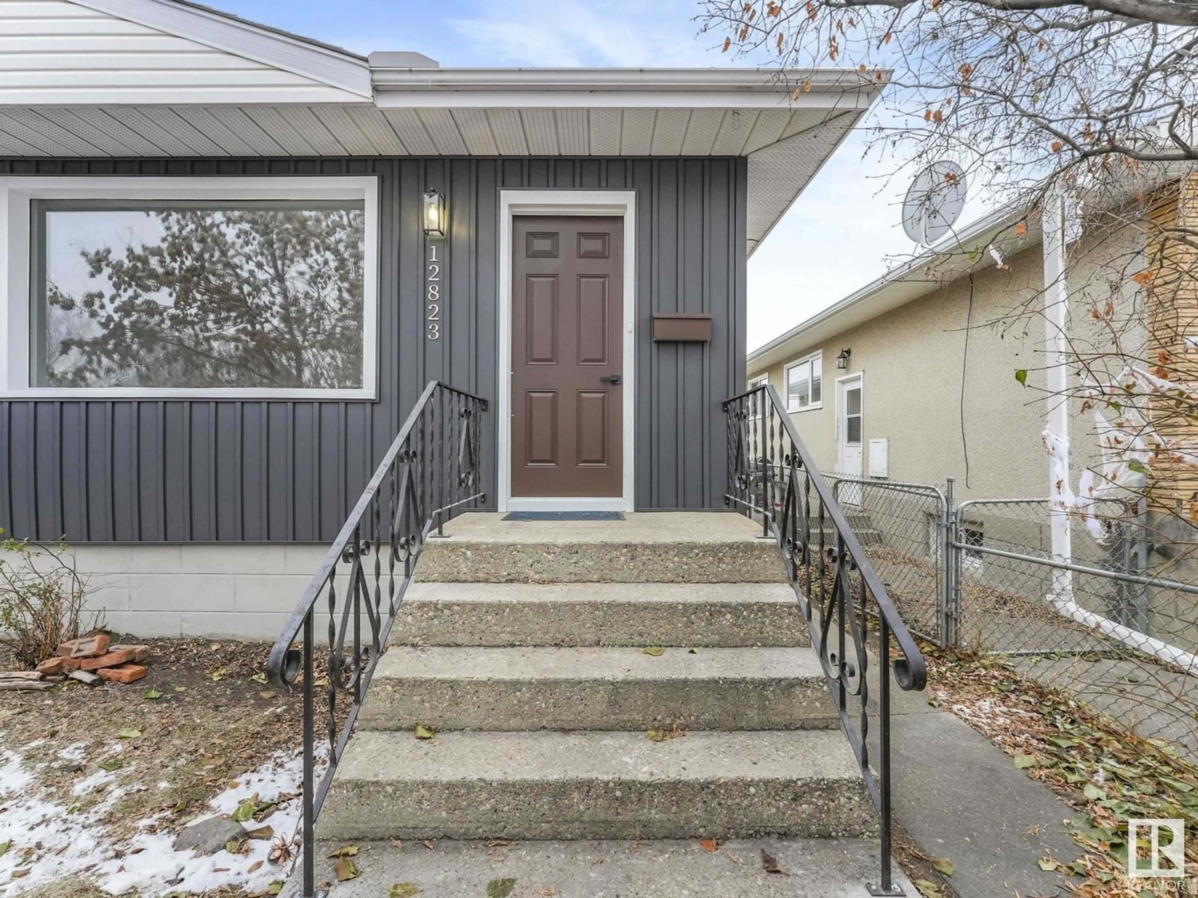 Frontside or backside of a home, the street view for 12823 87 ST NW, Edmonton Alberta T5T3E2