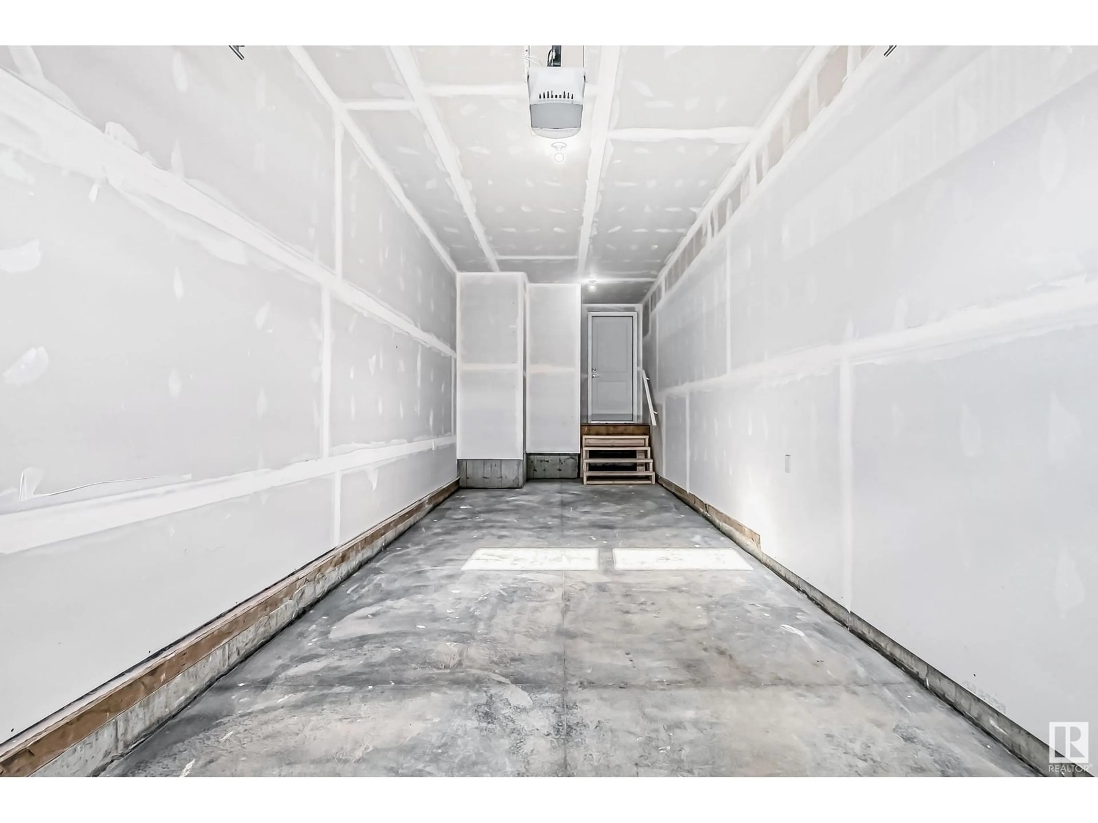 Indoor garage, cement floor for 3518 33 AV NW, Edmonton Alberta T6L5G6