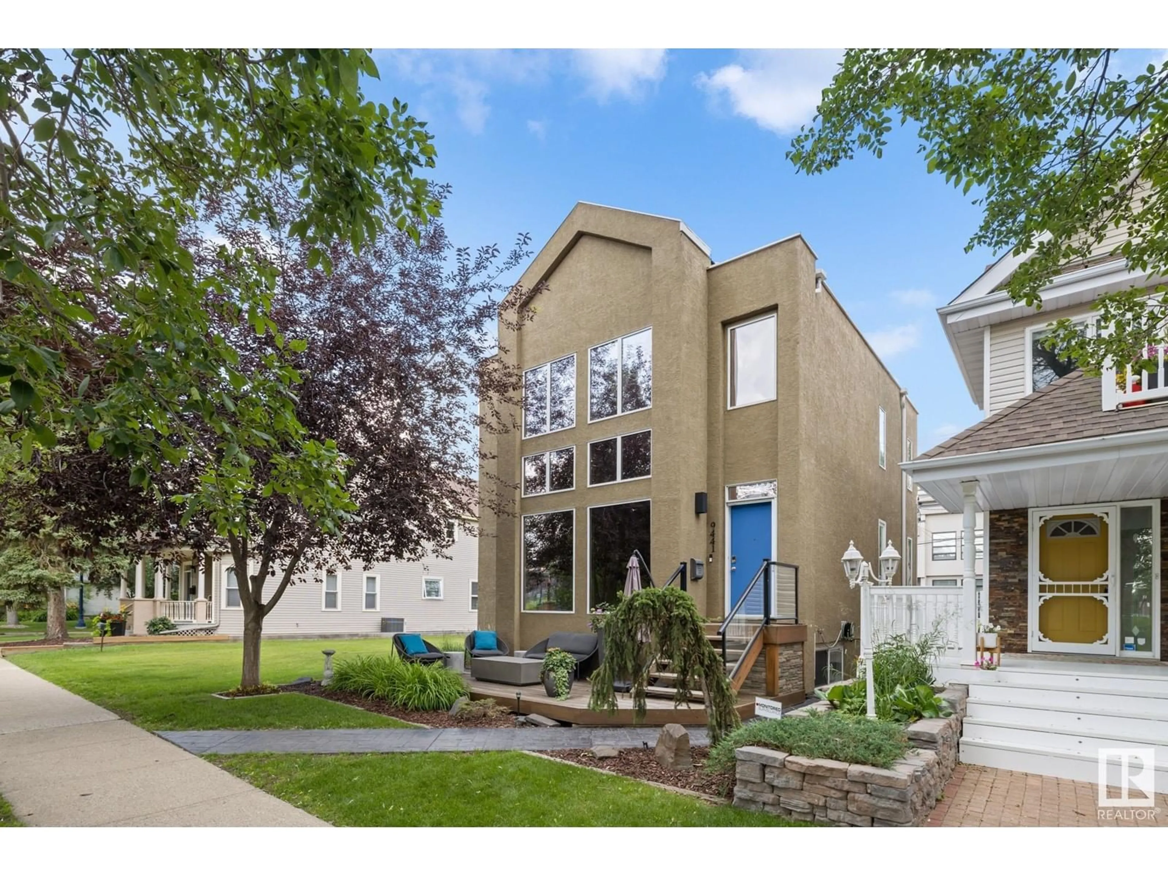 Frontside or backside of a home, the street view for 9441 101 ST NW, Edmonton Alberta T5K0W5