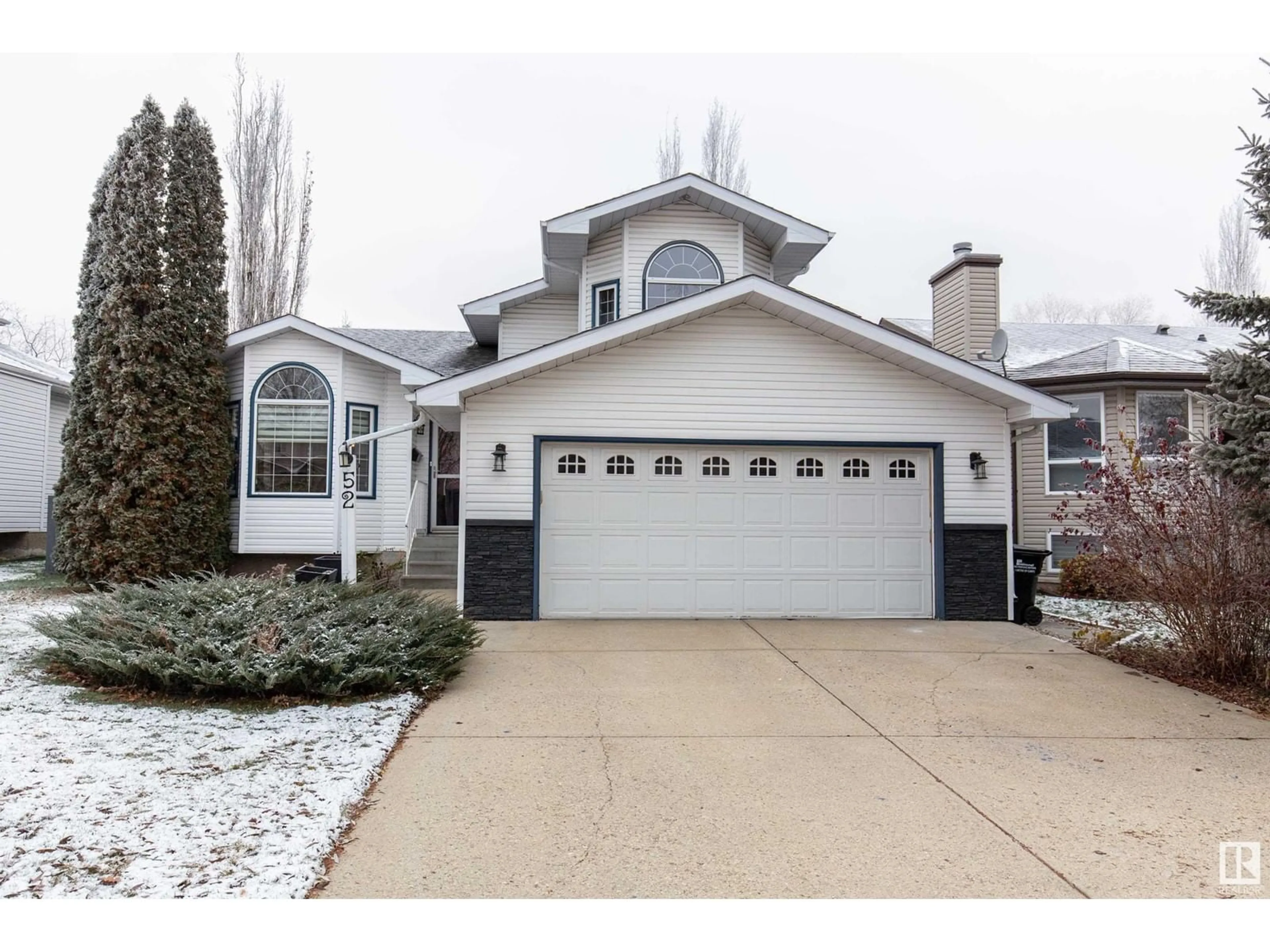 Frontside or backside of a home for 52 Calico DR, Sherwood Park Alberta T8A5P3