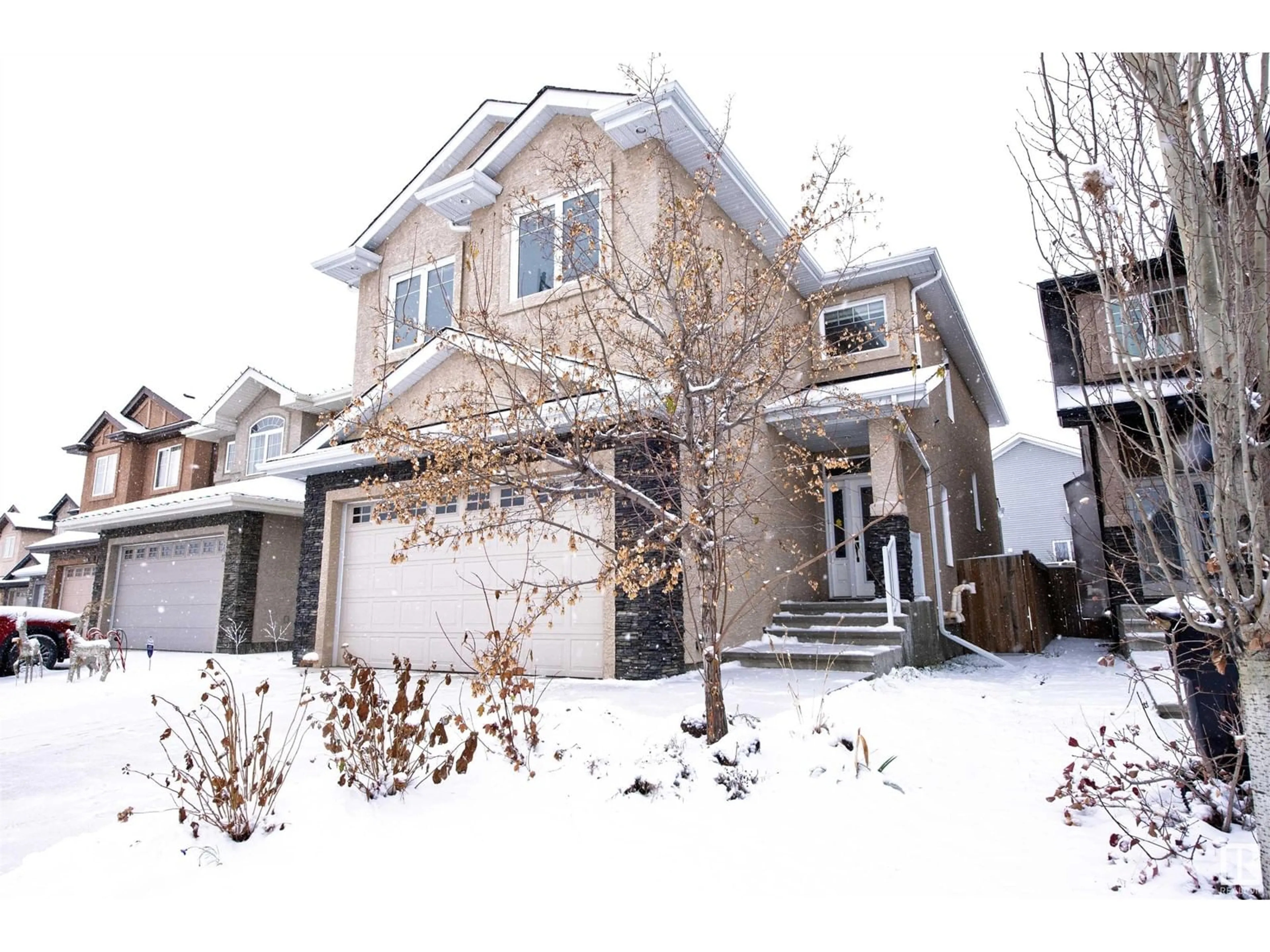 Frontside or backside of a home, the street view for 544 ALBANY WY NW, Edmonton Alberta T6V0H9