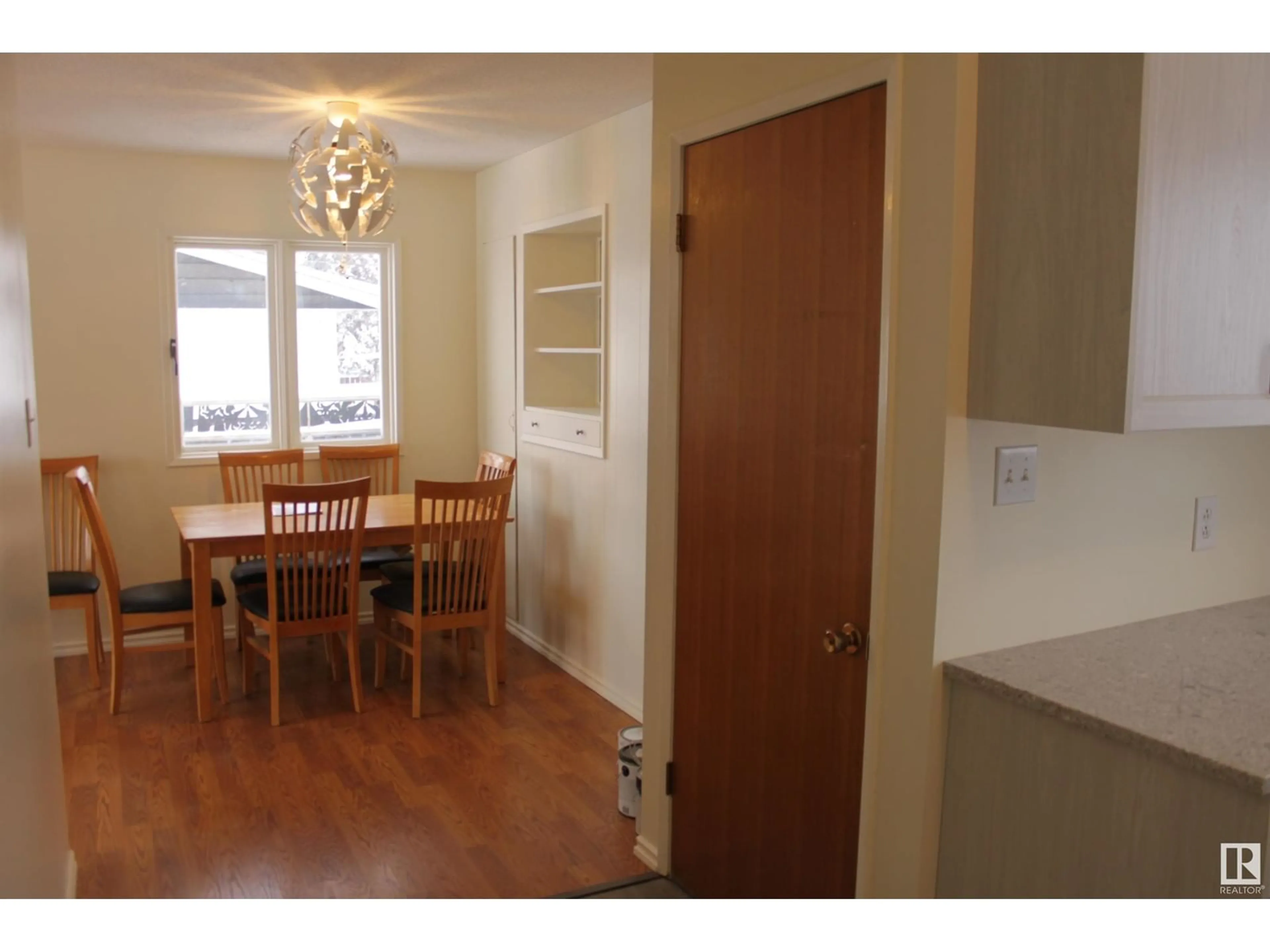 Dining room, wood floors for 4832 52 Ave, Tofield Alberta T0B4J0