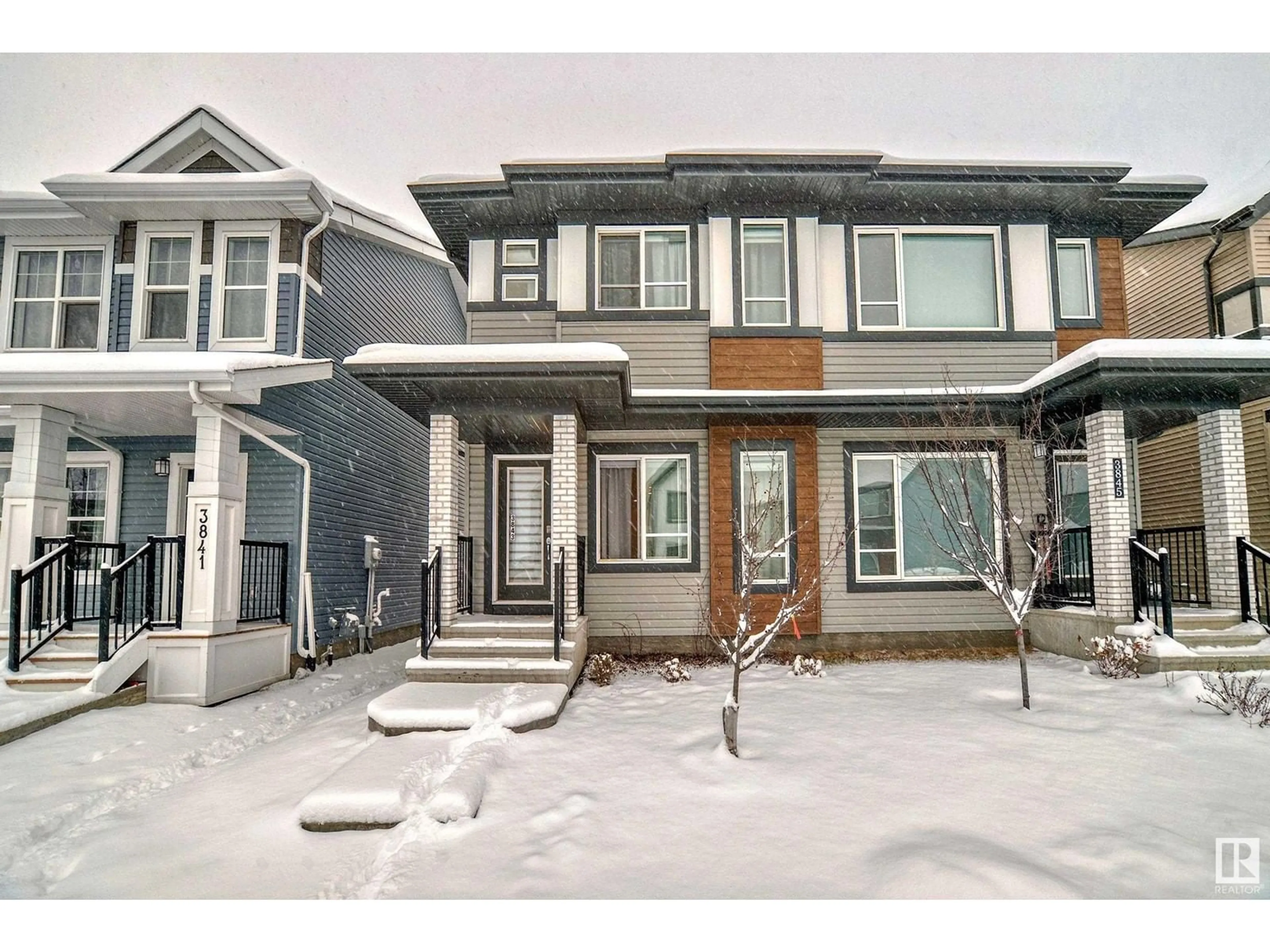 A pic from exterior of the house or condo, the street view for 3843 Chrustawka Place PL SW, Edmonton Alberta T6W4M9