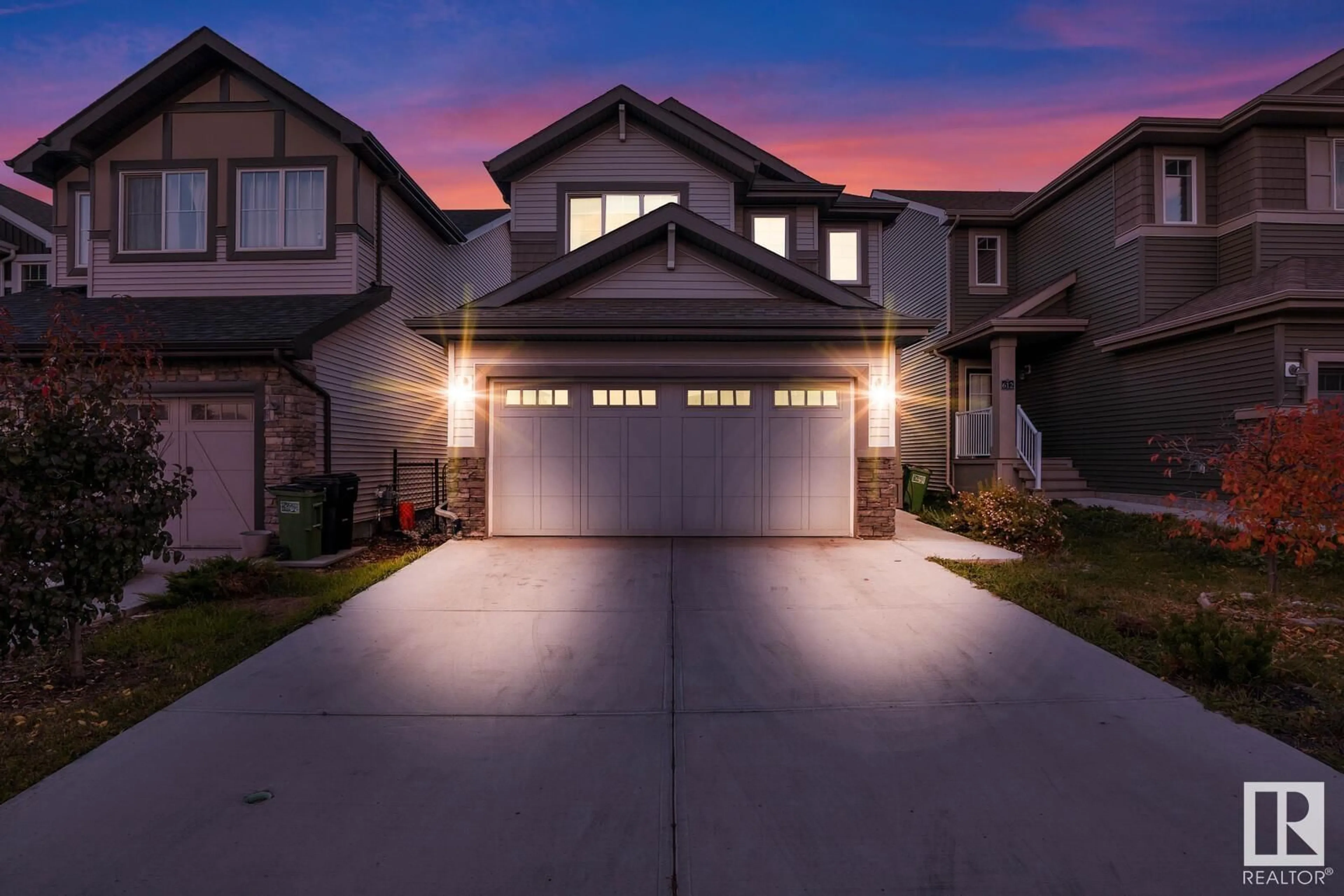 A pic from exterior of the house or condo, the street view for 610 EAGLESON CR NW, Edmonton Alberta T6M0Y4