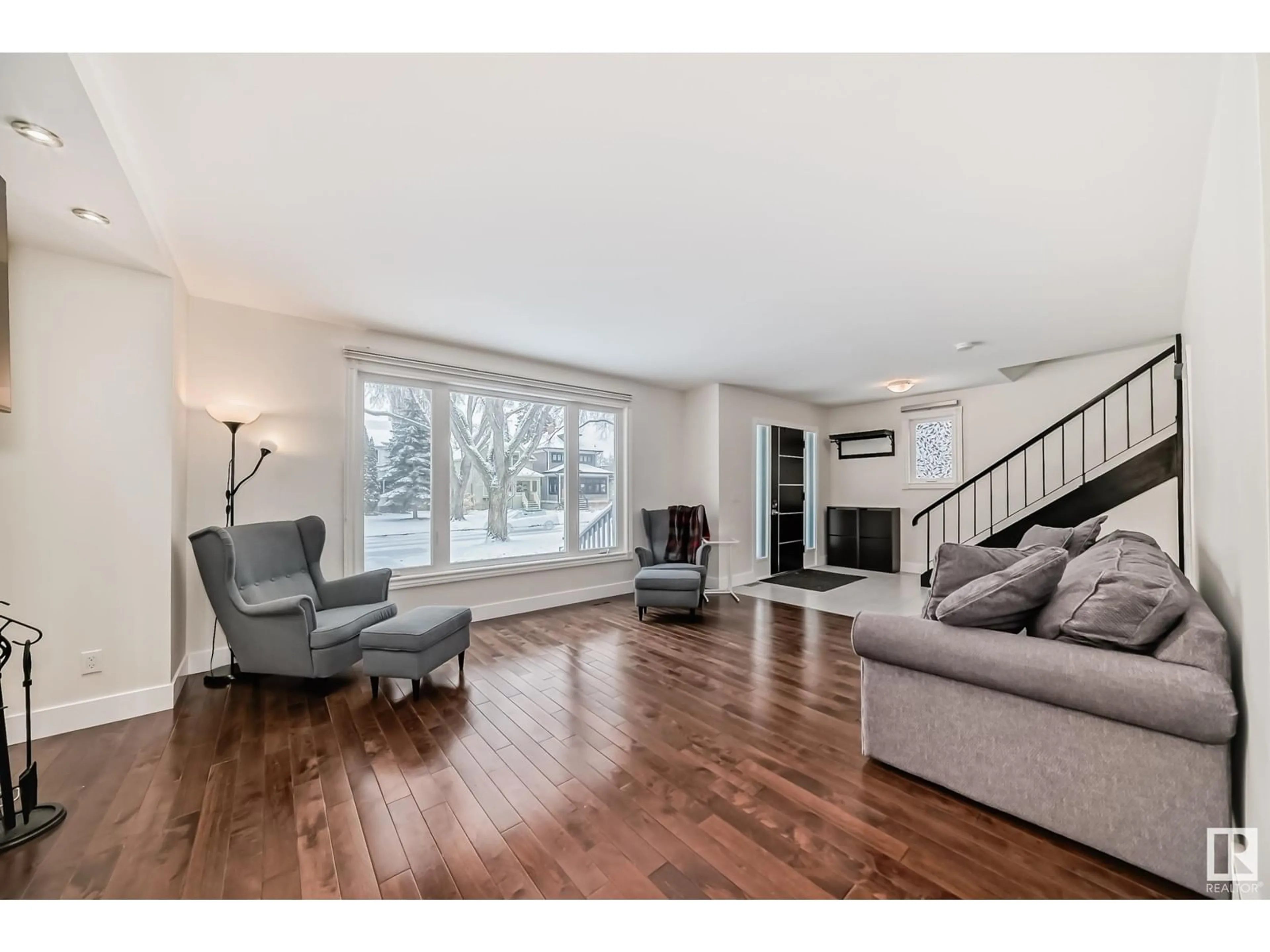 Living room, wood floors for 11022 126 ST NW, Edmonton Alberta T5M0P7