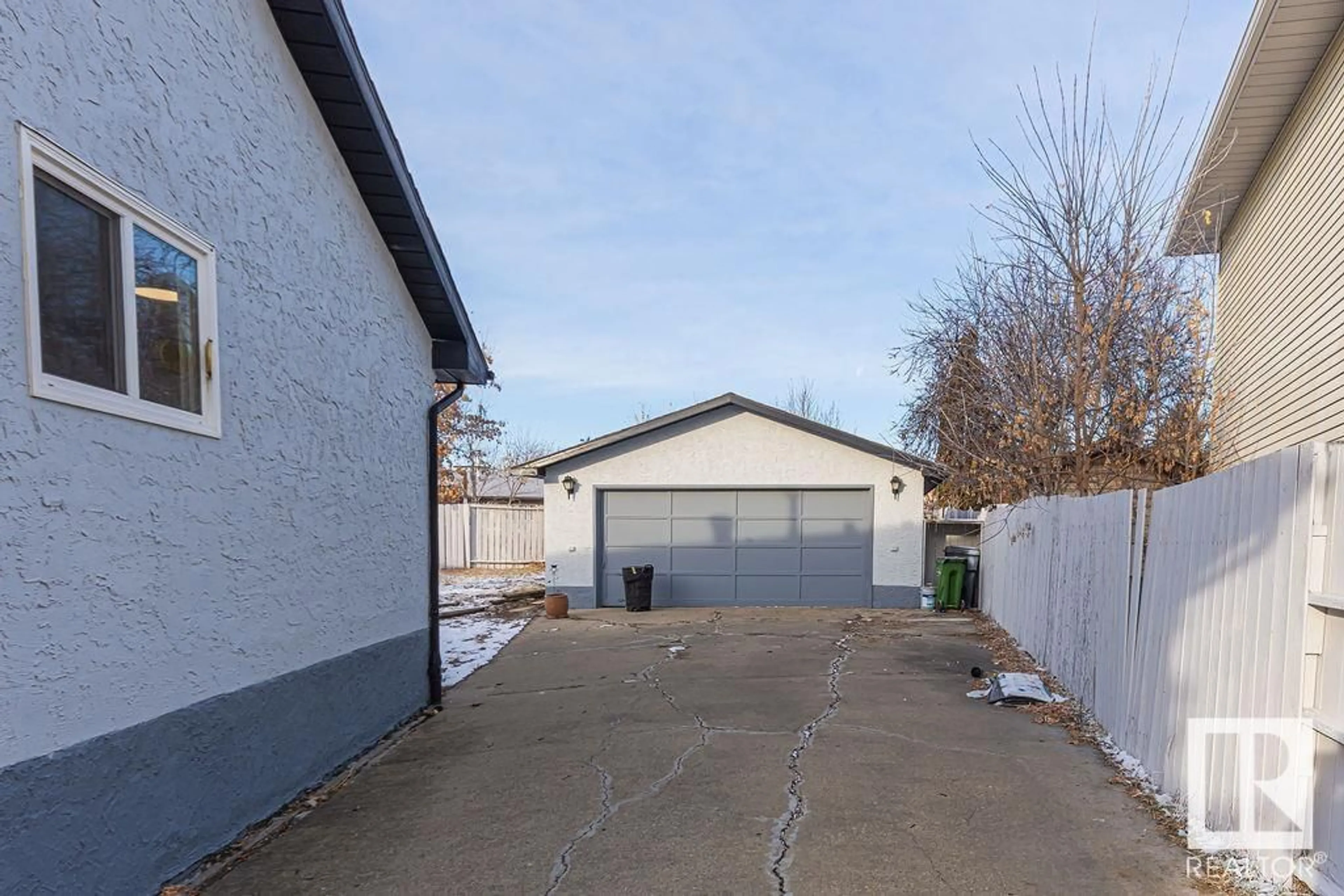 Frontside or backside of a home, the street view for 14540 20 ST NW, Edmonton Alberta T5Y1V7