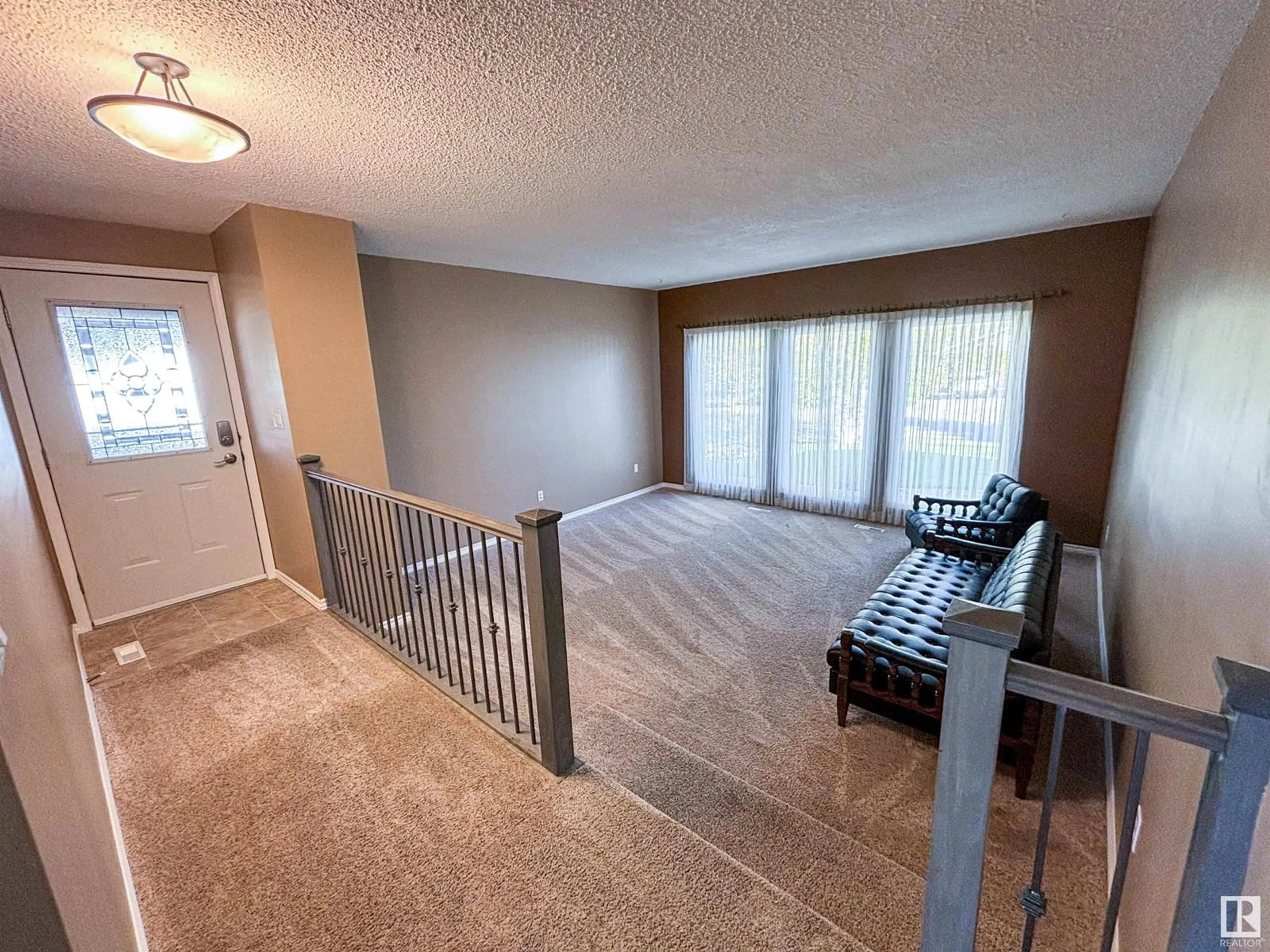 A pic of a room, carpet floors for 4311 53A AV, Smoky Lake Town Alberta T0A3C0