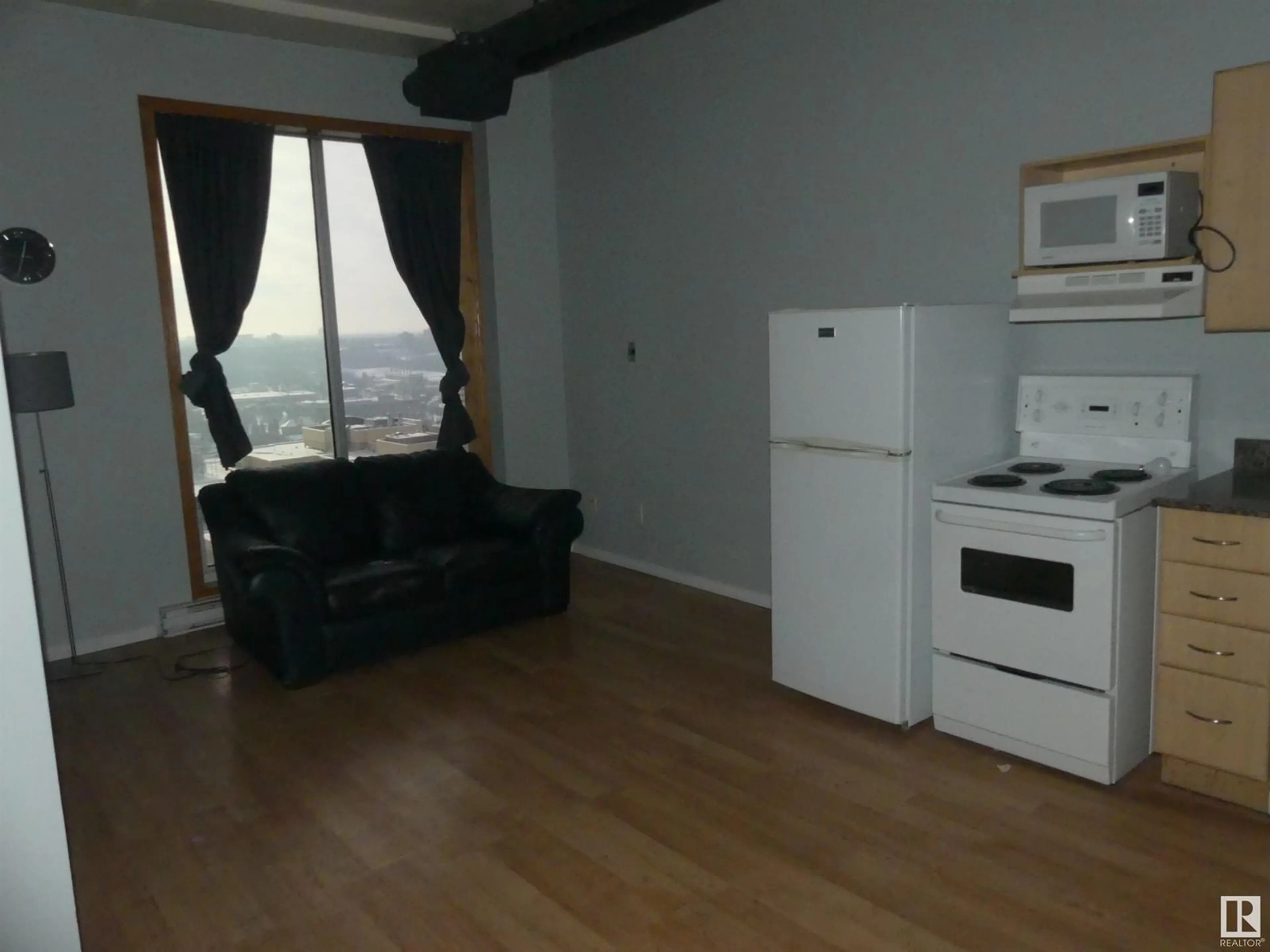 A pic of a room, unknown floor for #505 10024 JASPER AV NW, Edmonton Alberta T5J1R9