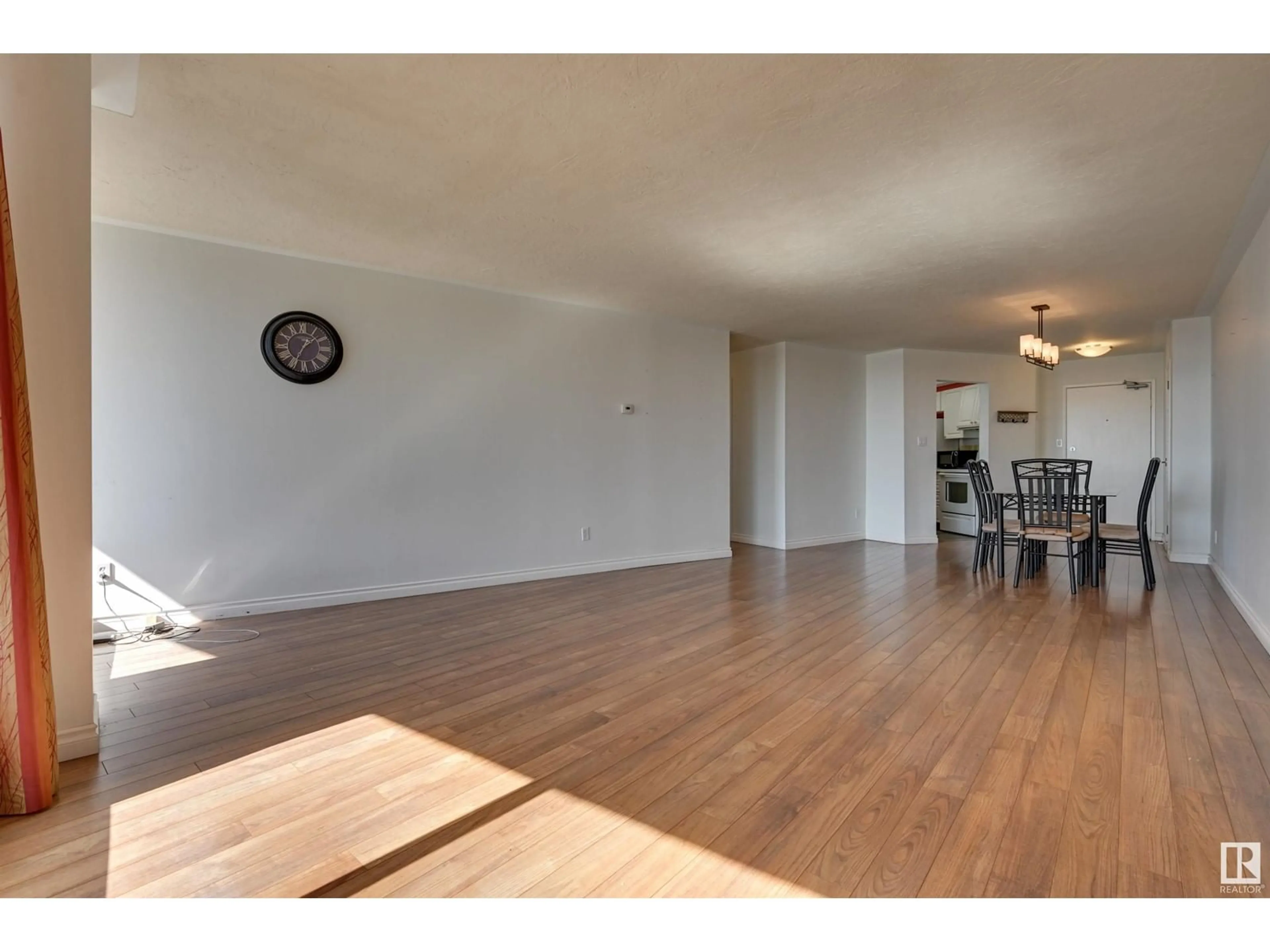 A pic of a room, wood floors for #1203 10045 117 ST NW, Edmonton Alberta T5K1W8