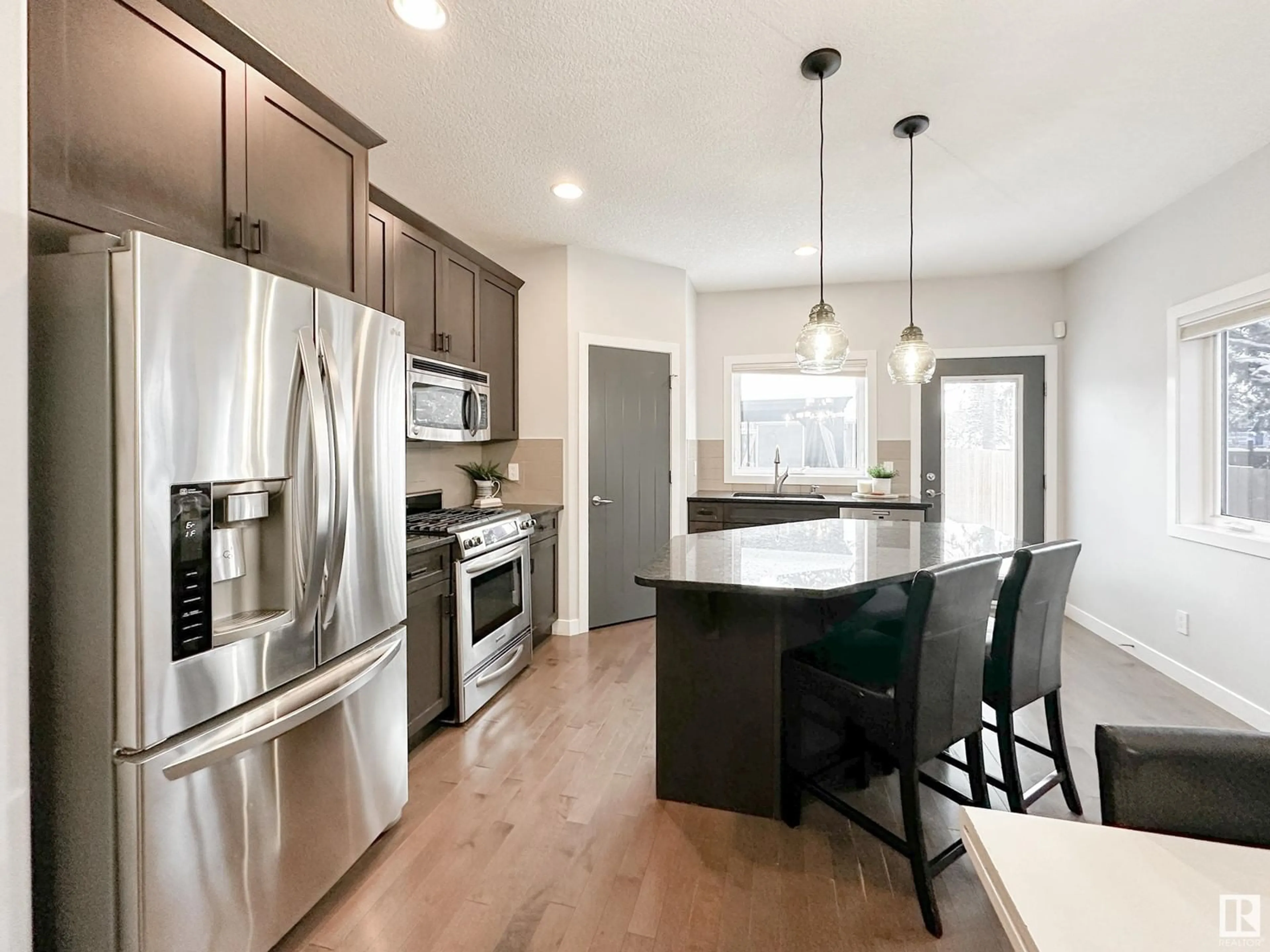 Open concept kitchen for 40 BALMORAL DR, St. Albert Alberta T8N0B8