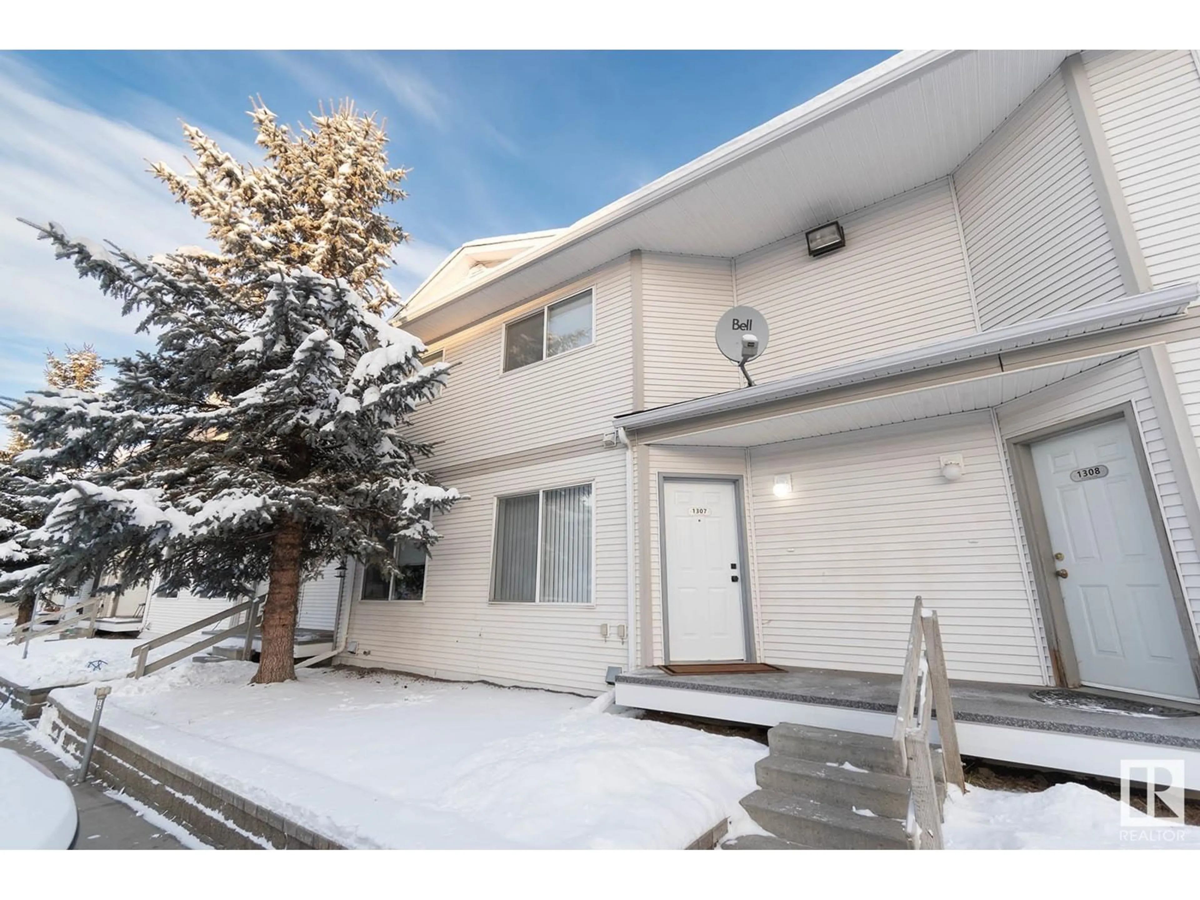 A pic from exterior of the house or condo, the street view for #1307 610 KING ST, Spruce Grove Alberta T7X4J9