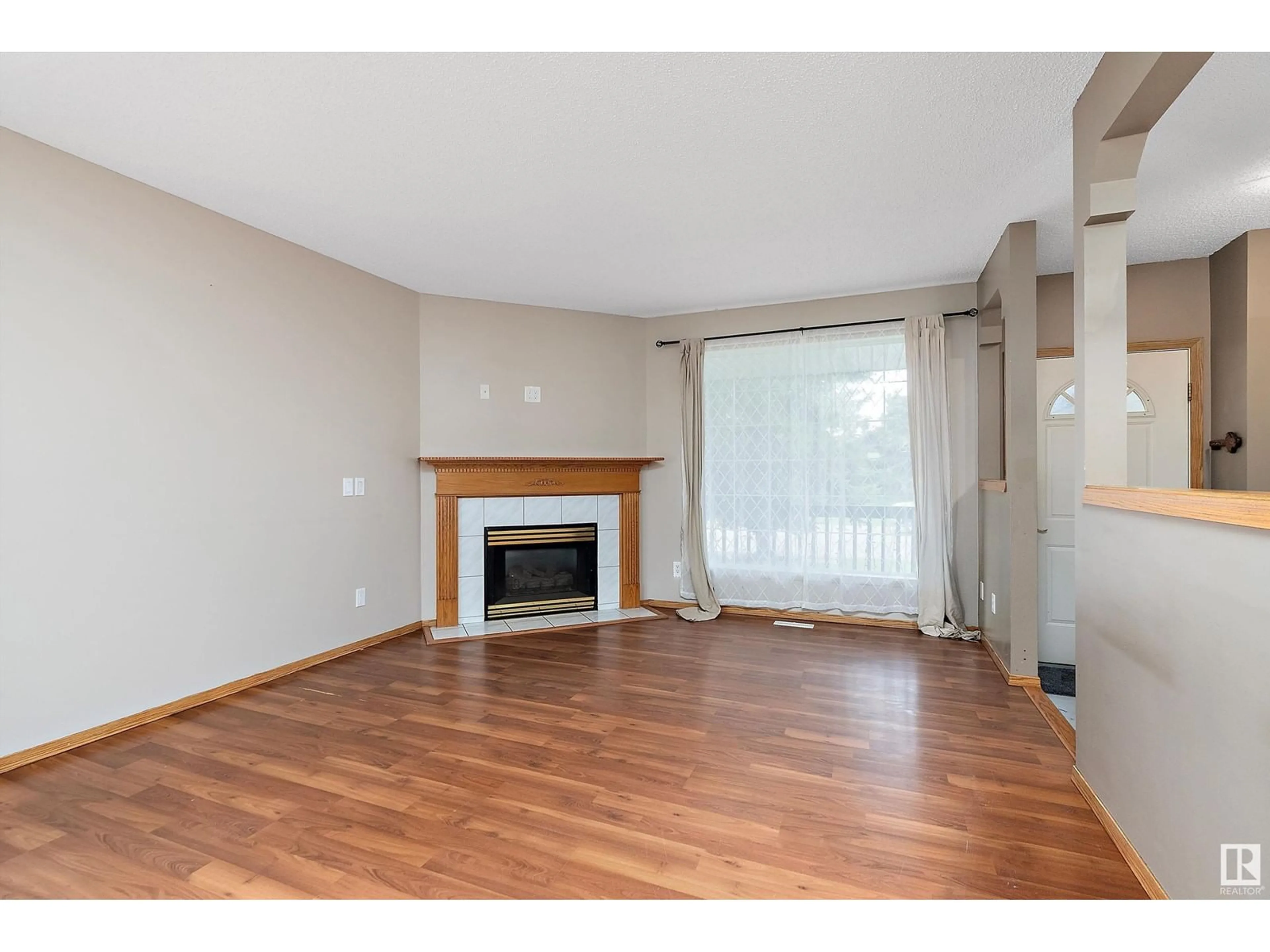 A pic of a room, wood floors for 427 ST. ANDREWS CR, Stony Plain Alberta T7Z1K5