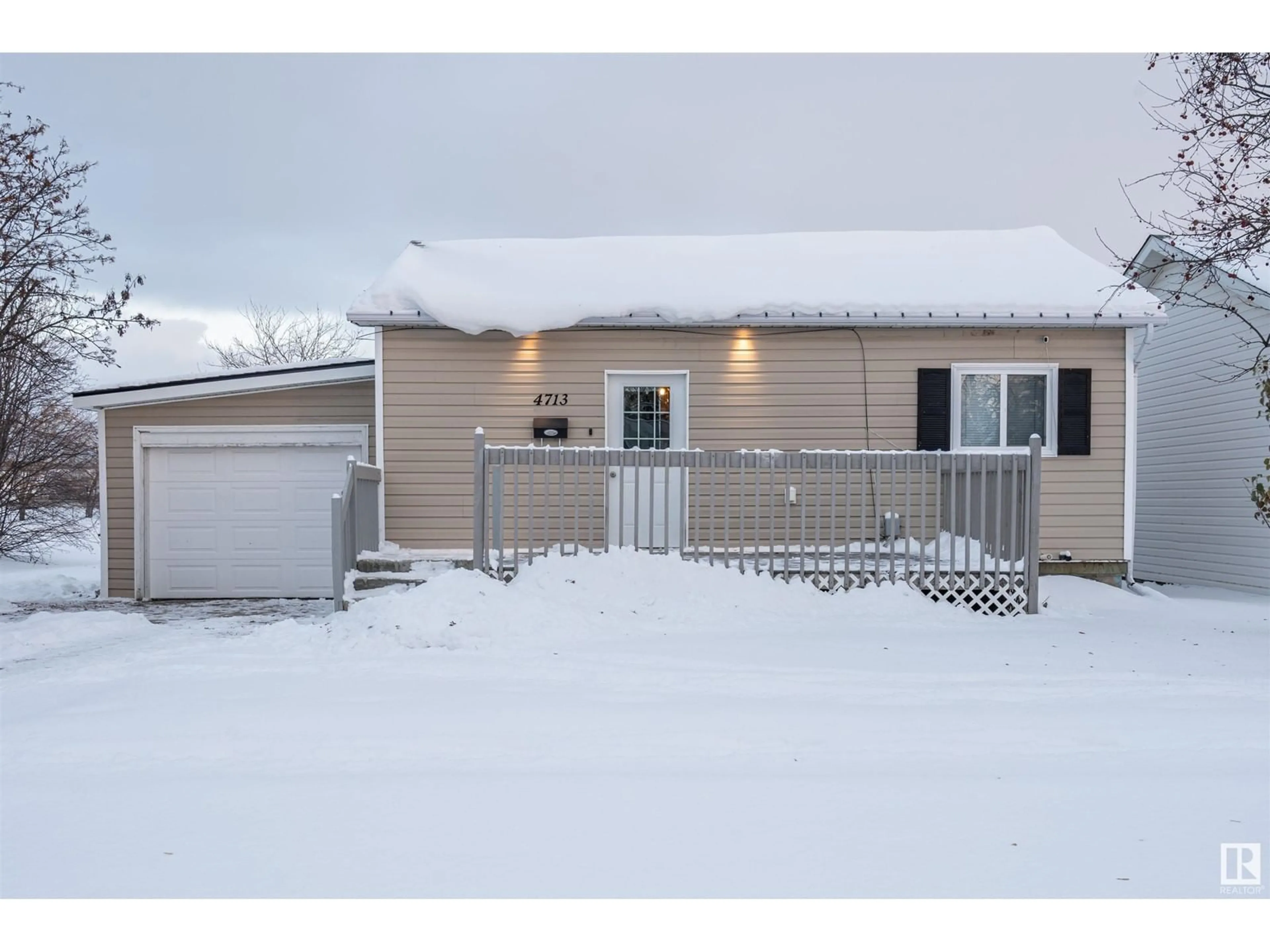 Unknown for 4713 48 ST, Cold Lake Alberta T9M1Y4