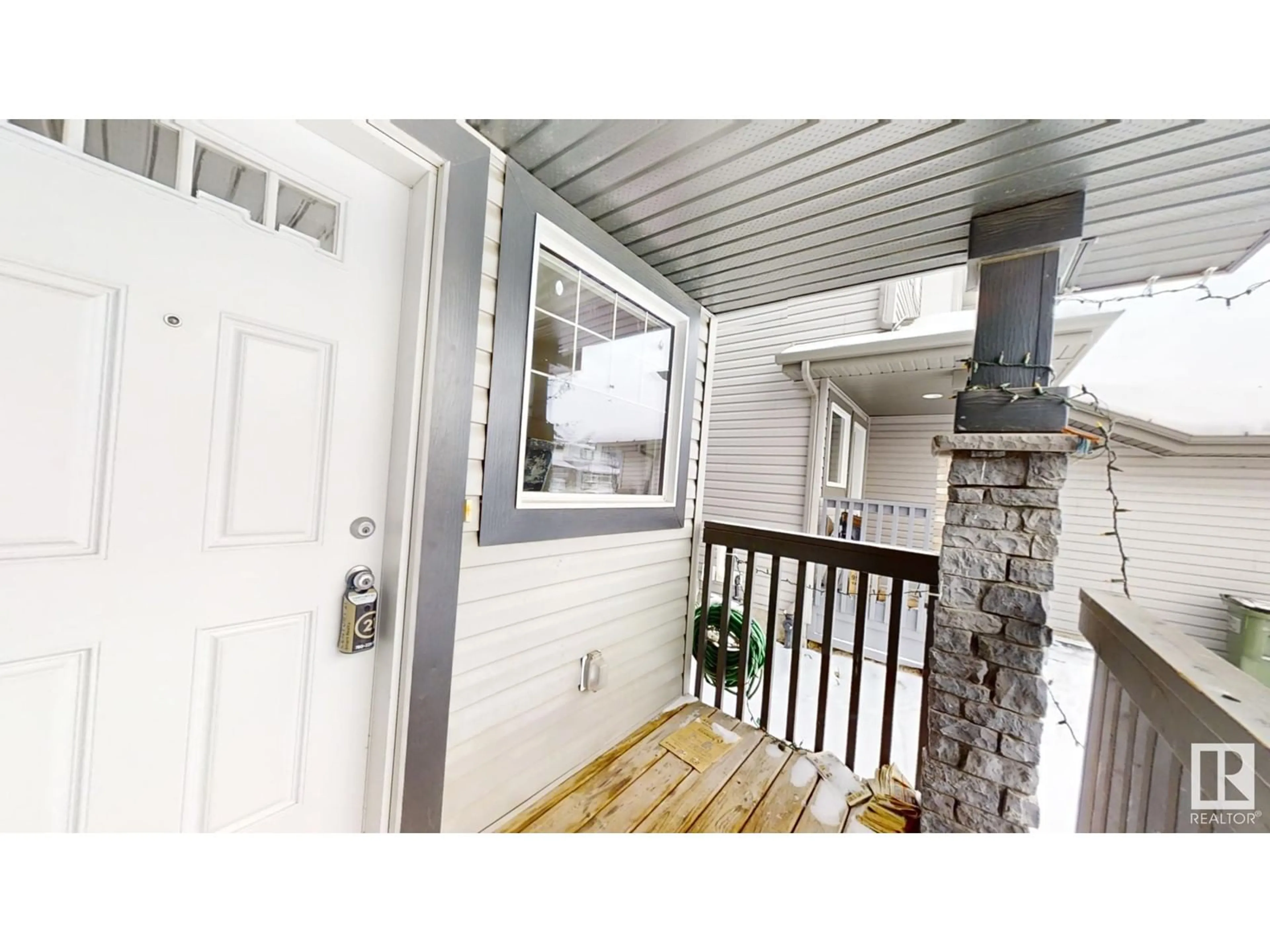 A pic from exterior of the house or condo, cottage for 1208 30 Ave NW, Edmonton Alberta T6T0V7