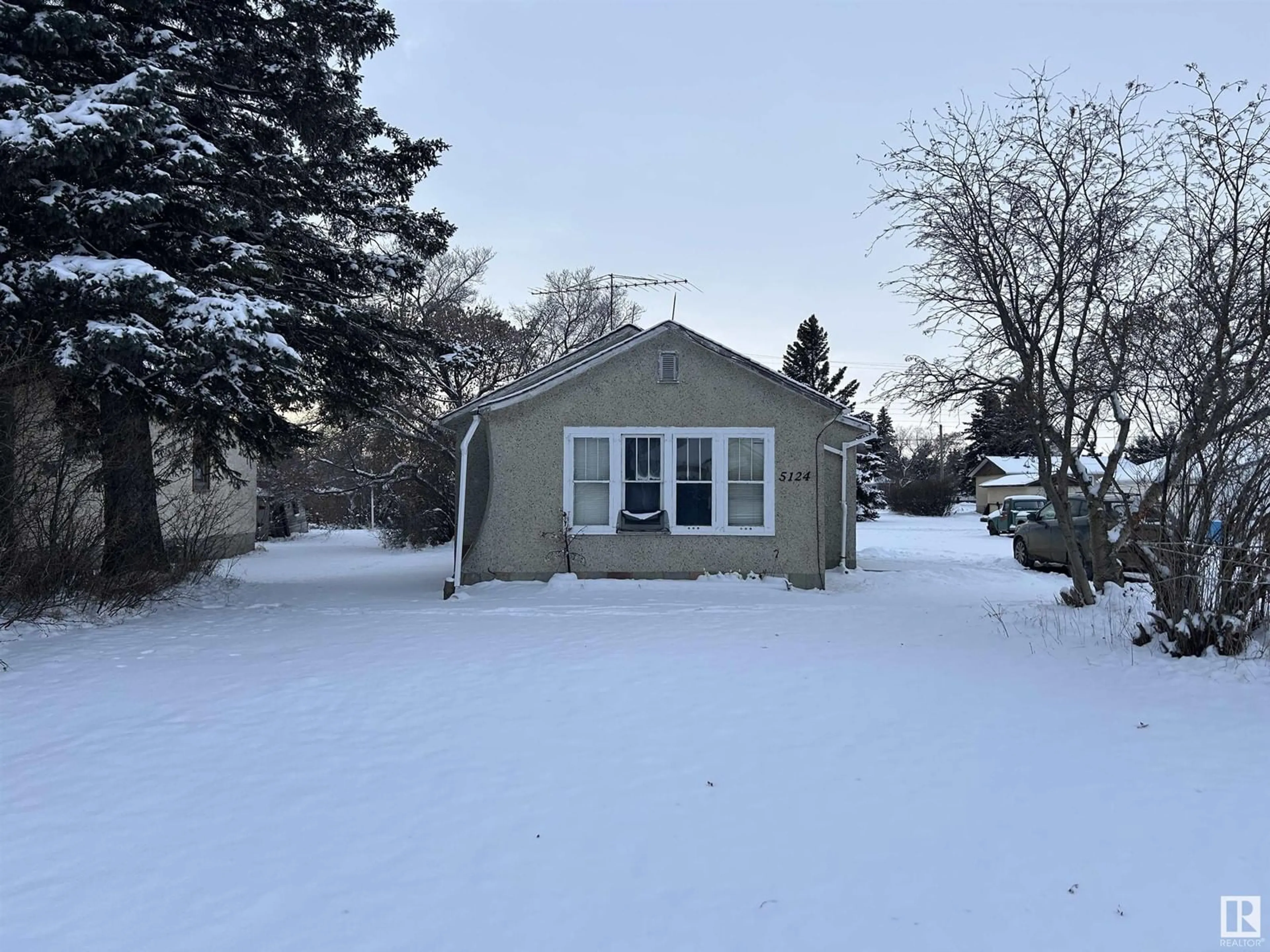 Shed for 5124 49 ST, Waskatenau Alberta T0A3P0