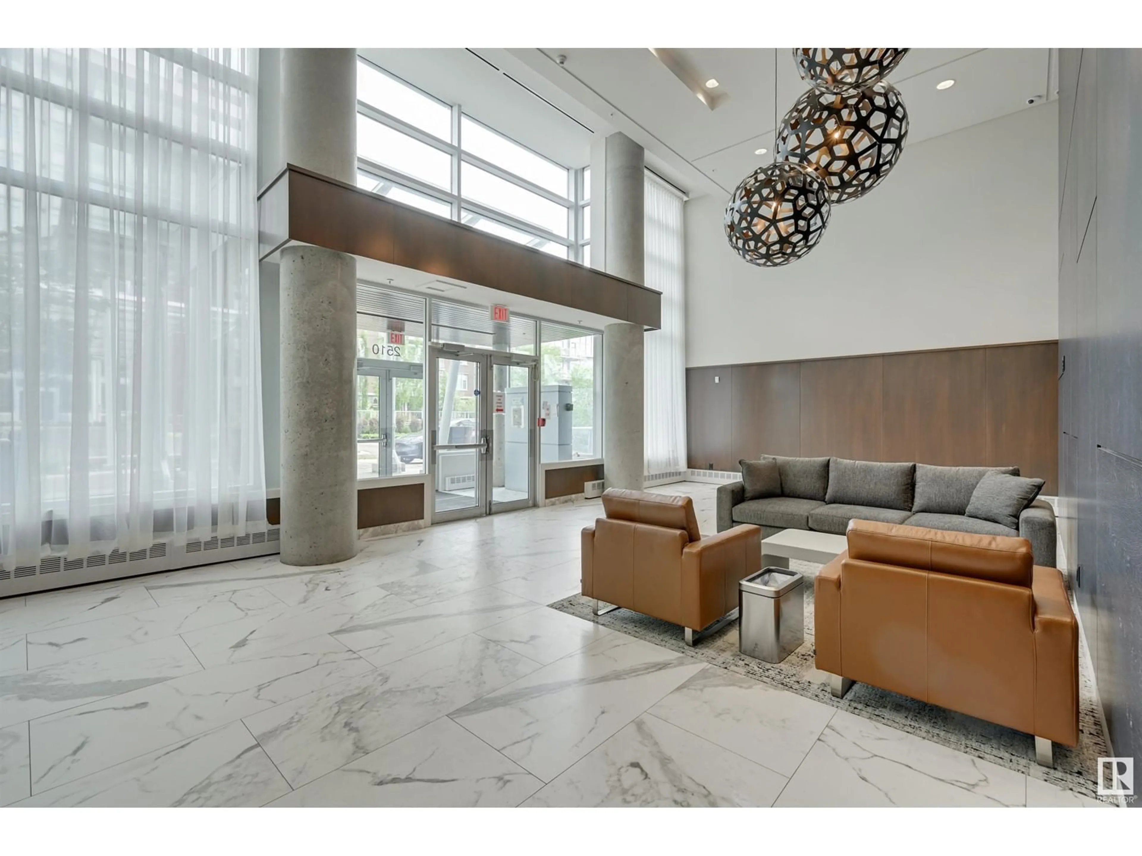 Indoor lobby for #303 2510 109 ST NW, Edmonton Alberta T6J2X1