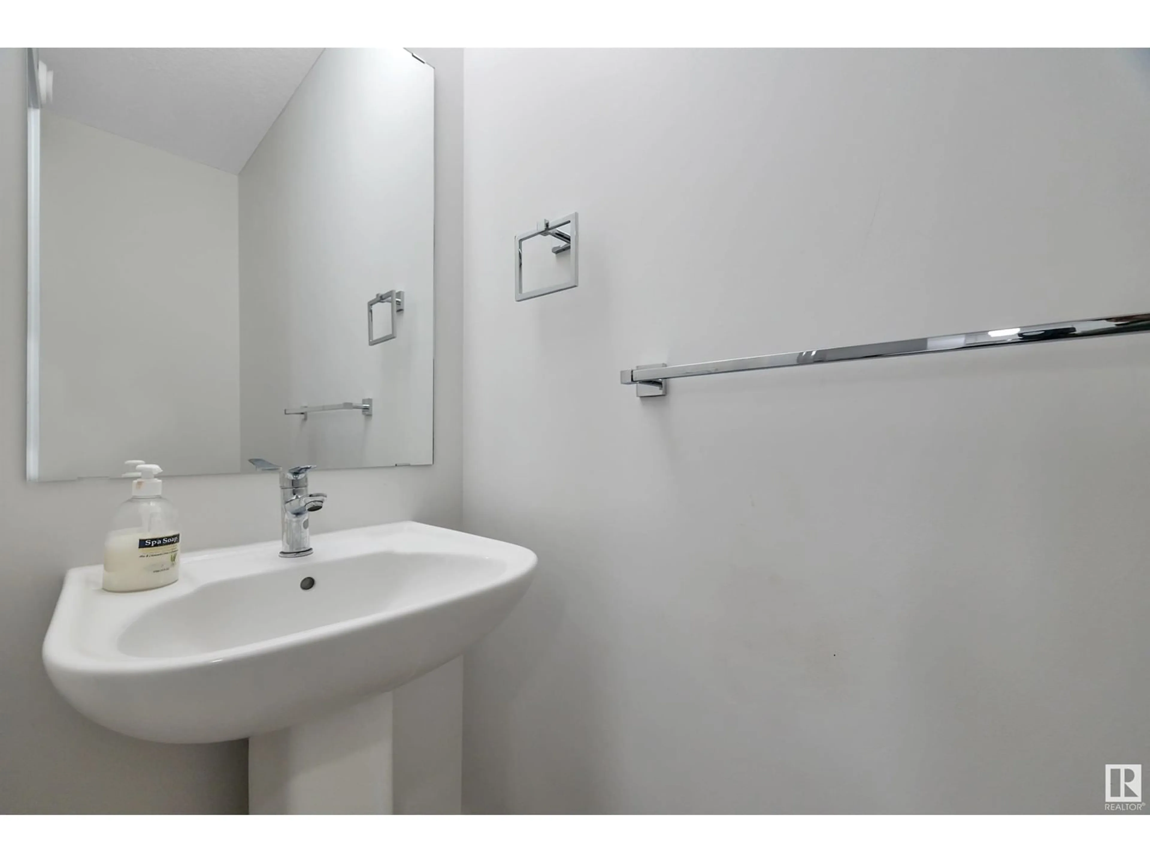 Standard bathroom, not visible floor for #47 603 ORCHARDS BV SW, Edmonton Alberta T6W2W8