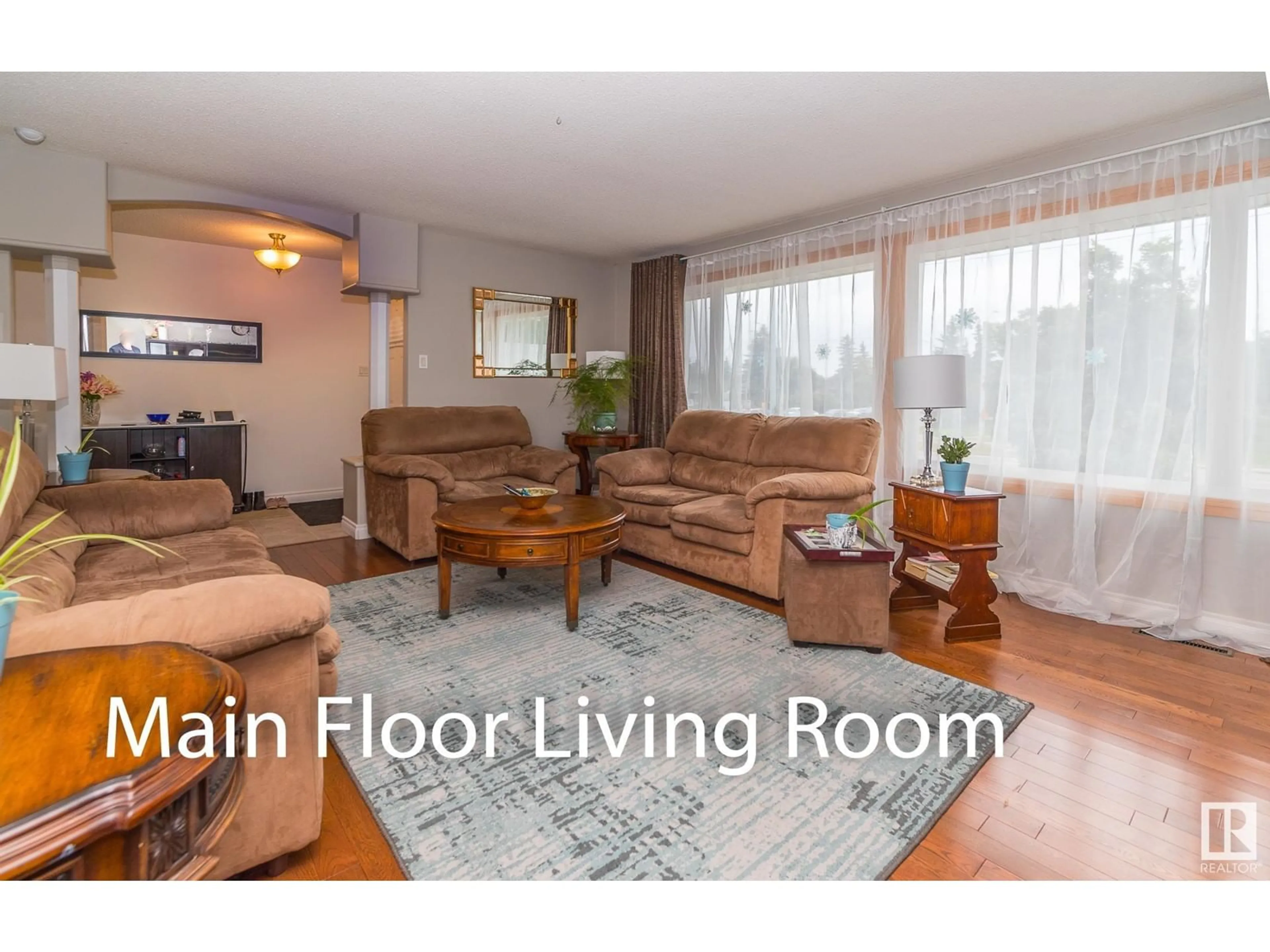 Living room, wood floors for 14904 107 AV NW, Edmonton Alberta T5P4Z2