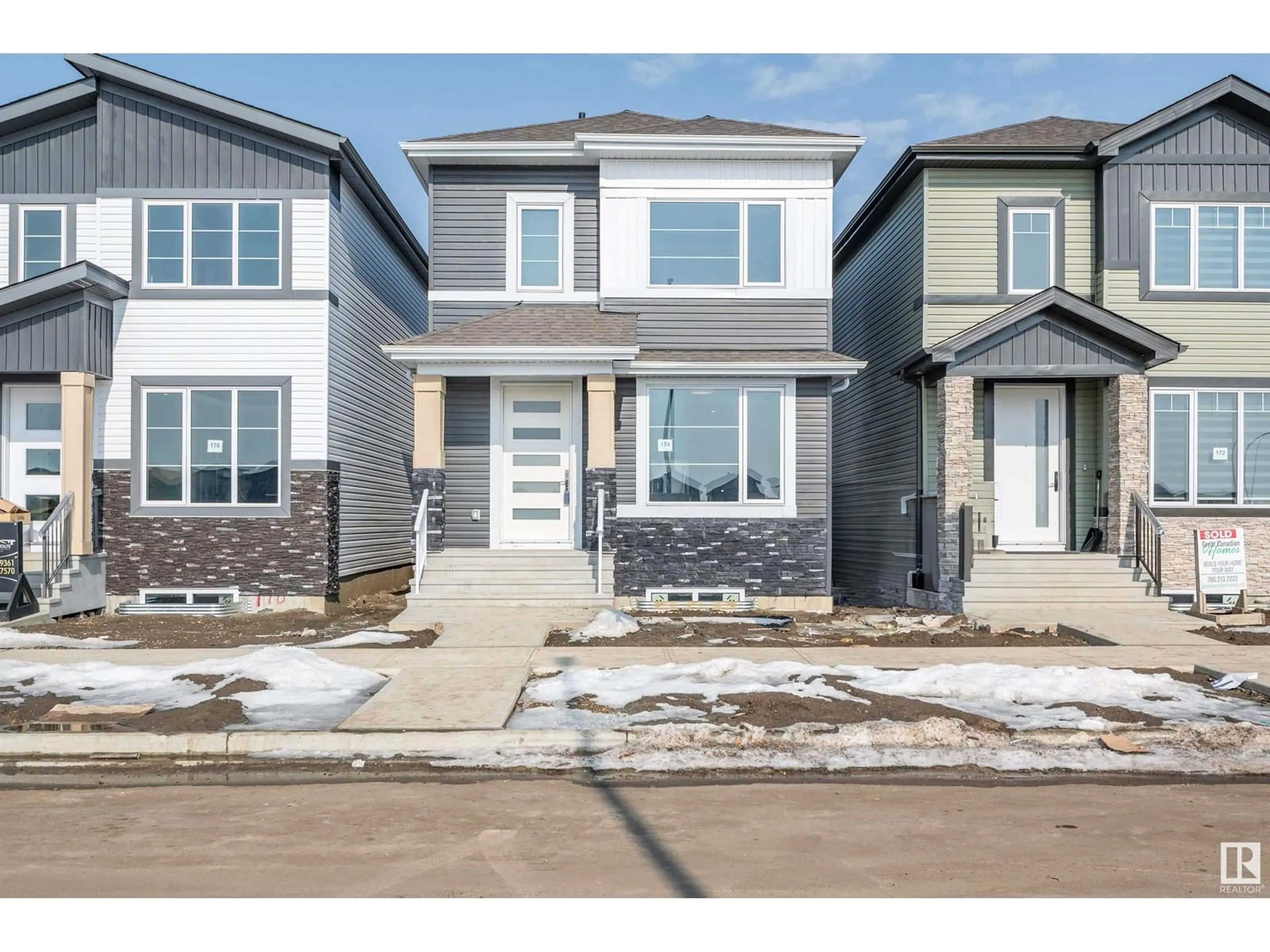 Frontside or backside of a home, the street view for 156 STARLING WY, Fort Saskatchewan Alberta T8L1X5