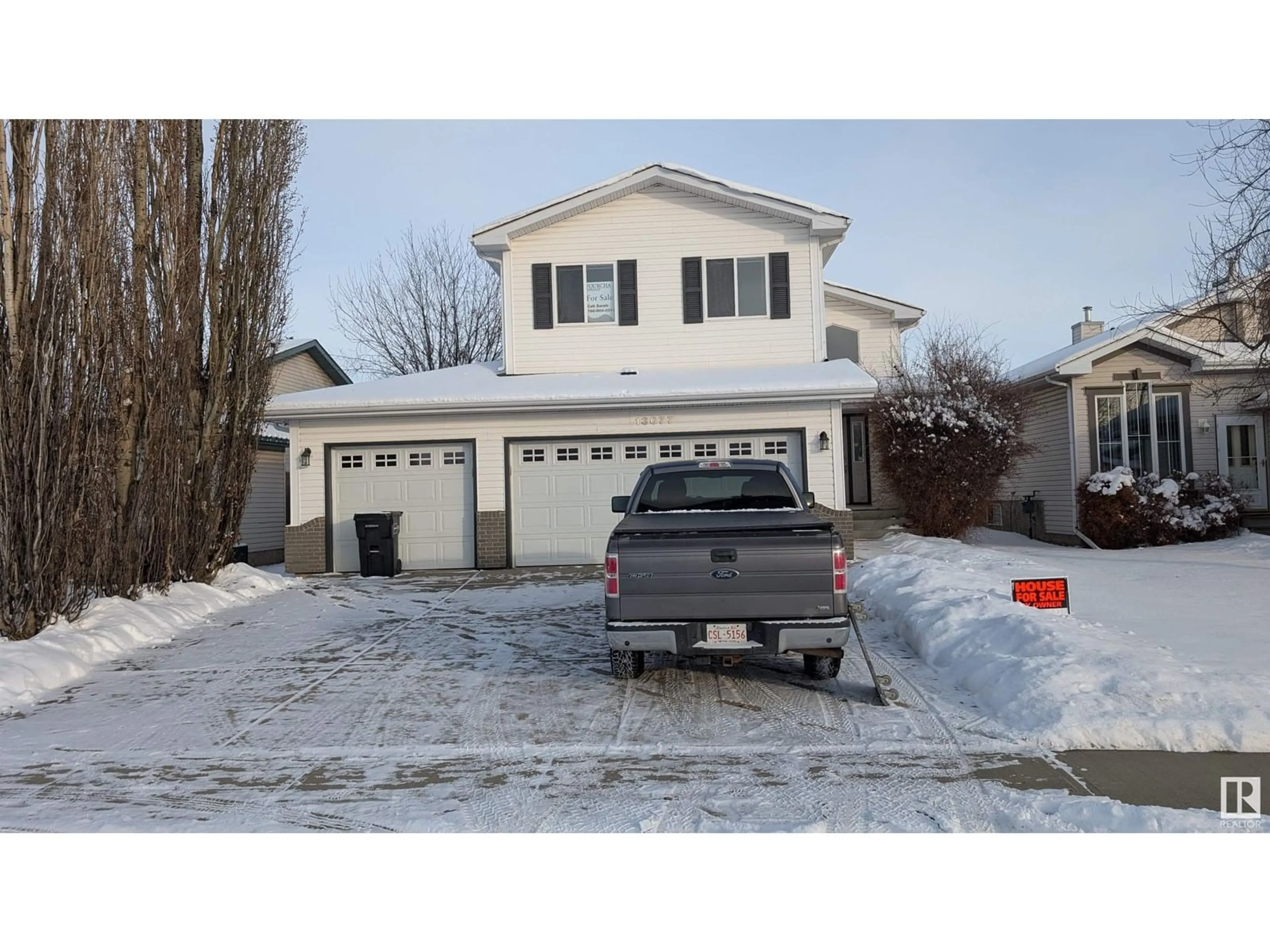 Frontside or backside of a home, the street view for 13077 39 ST NW NW, Edmonton Alberta T5A4Y6