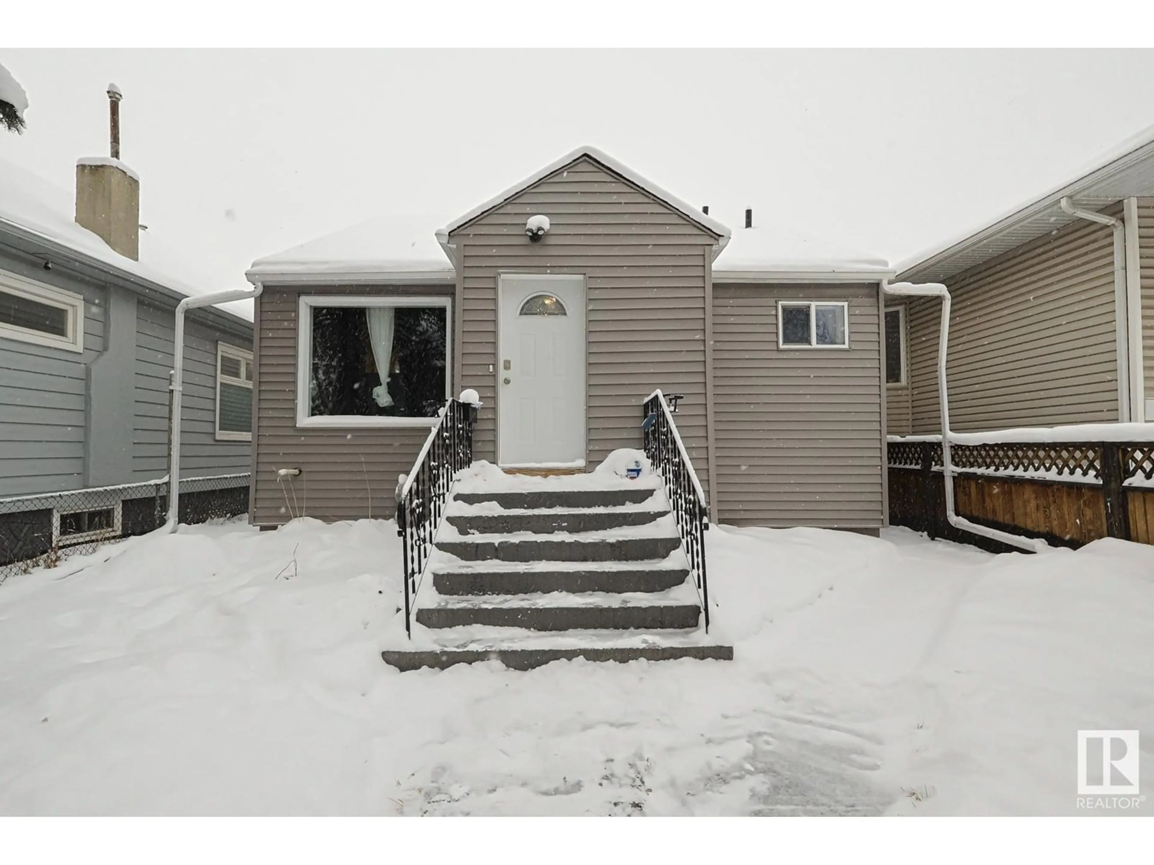 A pic from exterior of the house or condo, cottage for 11540 83 ST NW, Edmonton Alberta T5B2Y5