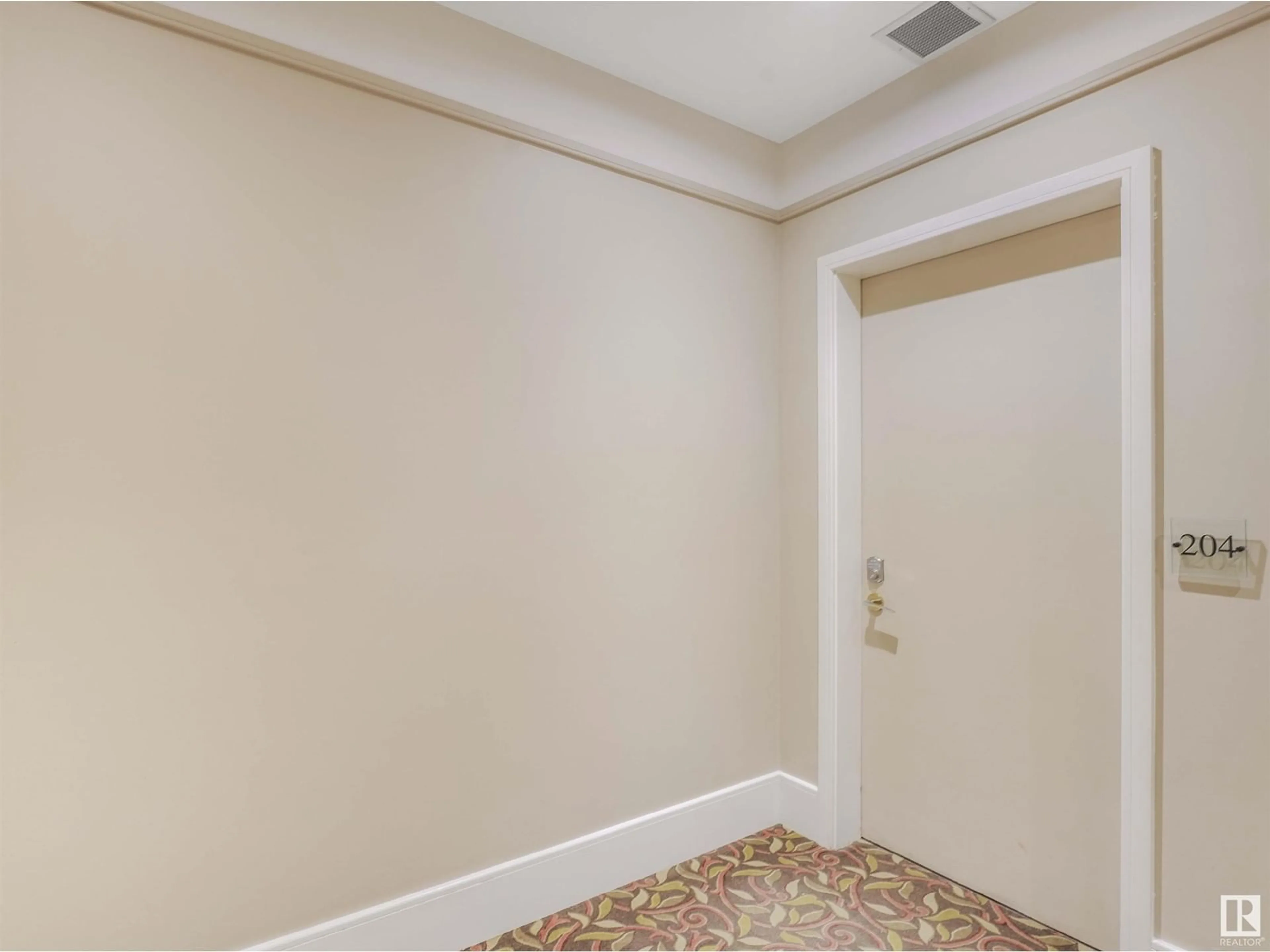 A pic of a room, unknown floor for #204 11415 100 AV NW, Edmonton Alberta T5K0J5